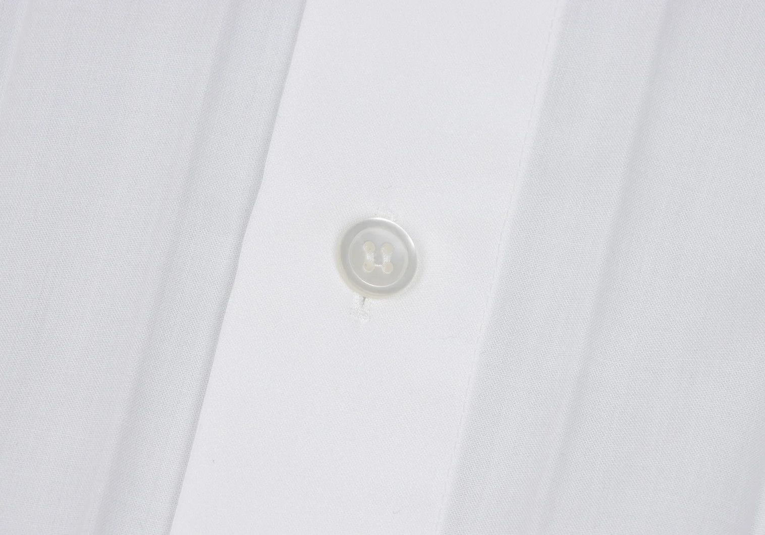 Issey Miyake Pleated Polyester Shirt in White Size US S / EU 44-46 / 1 - 5 Thumbnail