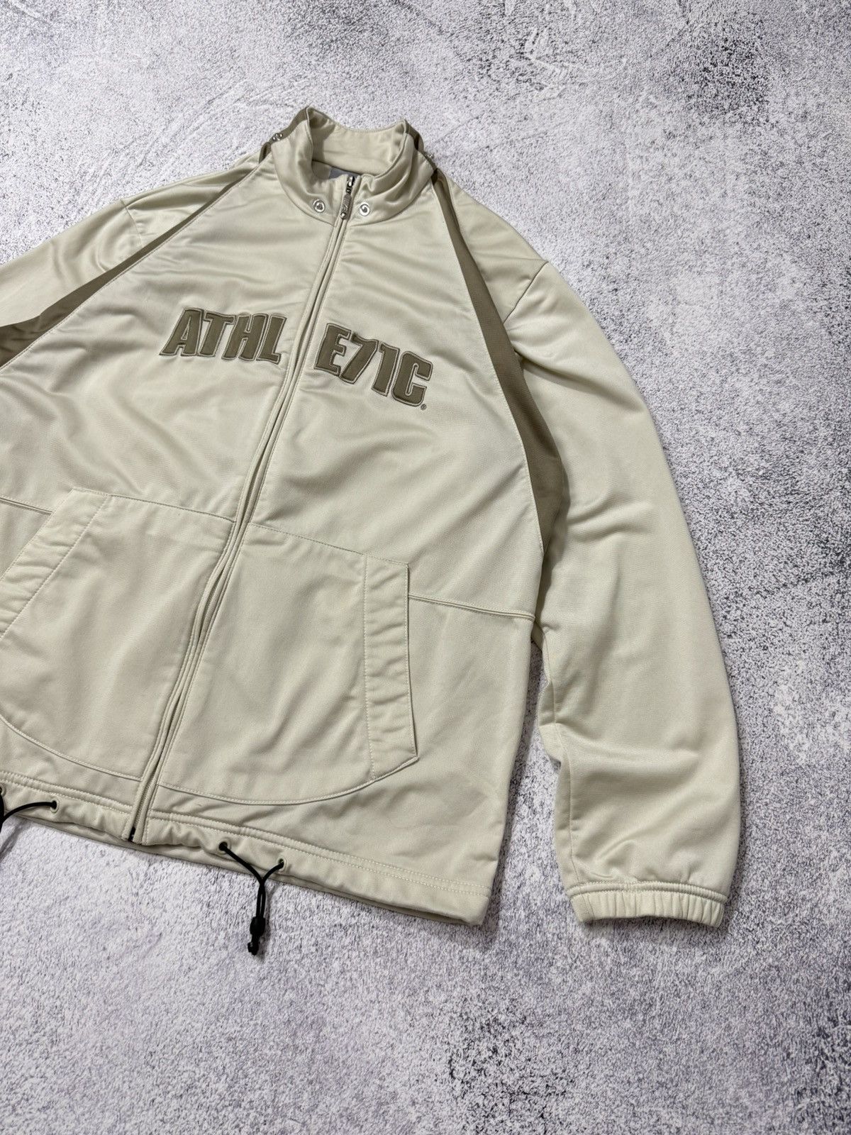 Nike × Vintage Vintage 90s Nike Athletic Zip Hoodie Spellout Size US L / EU 52-54 / 3 - 4 Thumbnail