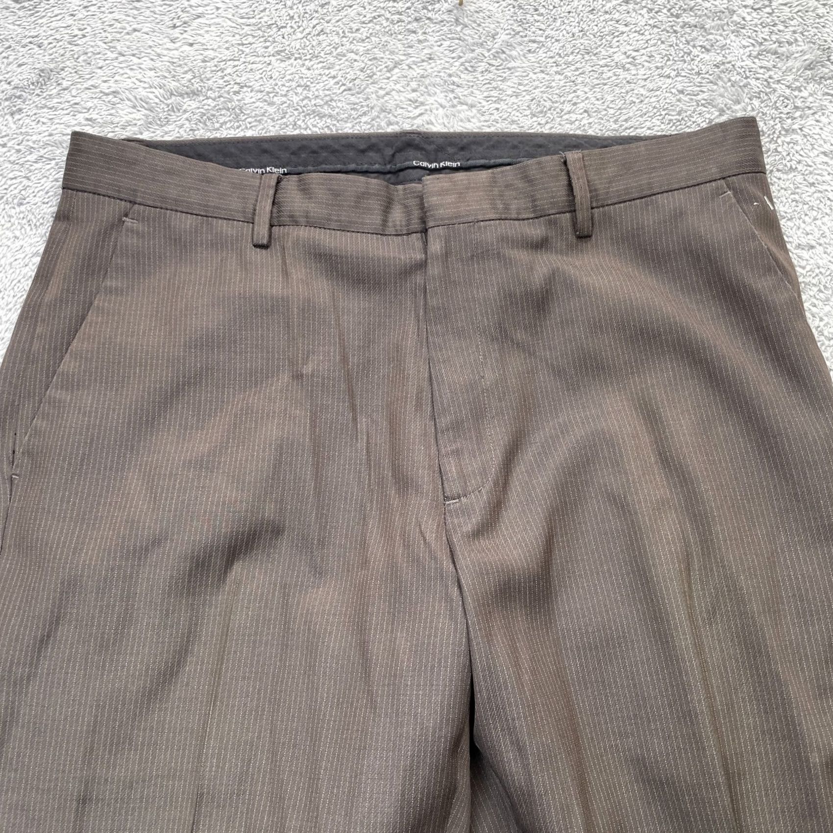 Calvin Klein Calvin Klein Pants Mens 32x32 Brown Dress Straight Leg Pinstripe Business Formal Size US 34 / EU 50 - 3 Thumbnail