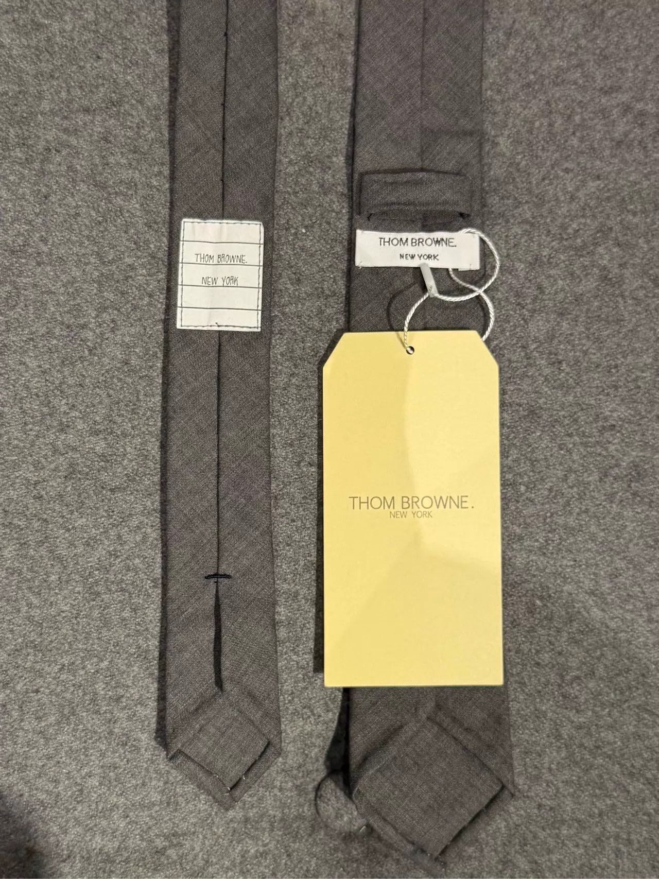 Thom Browne Thom Browne Classic Mid-Gray Solid Wool Tie Size ONE SIZE - 3 Thumbnail