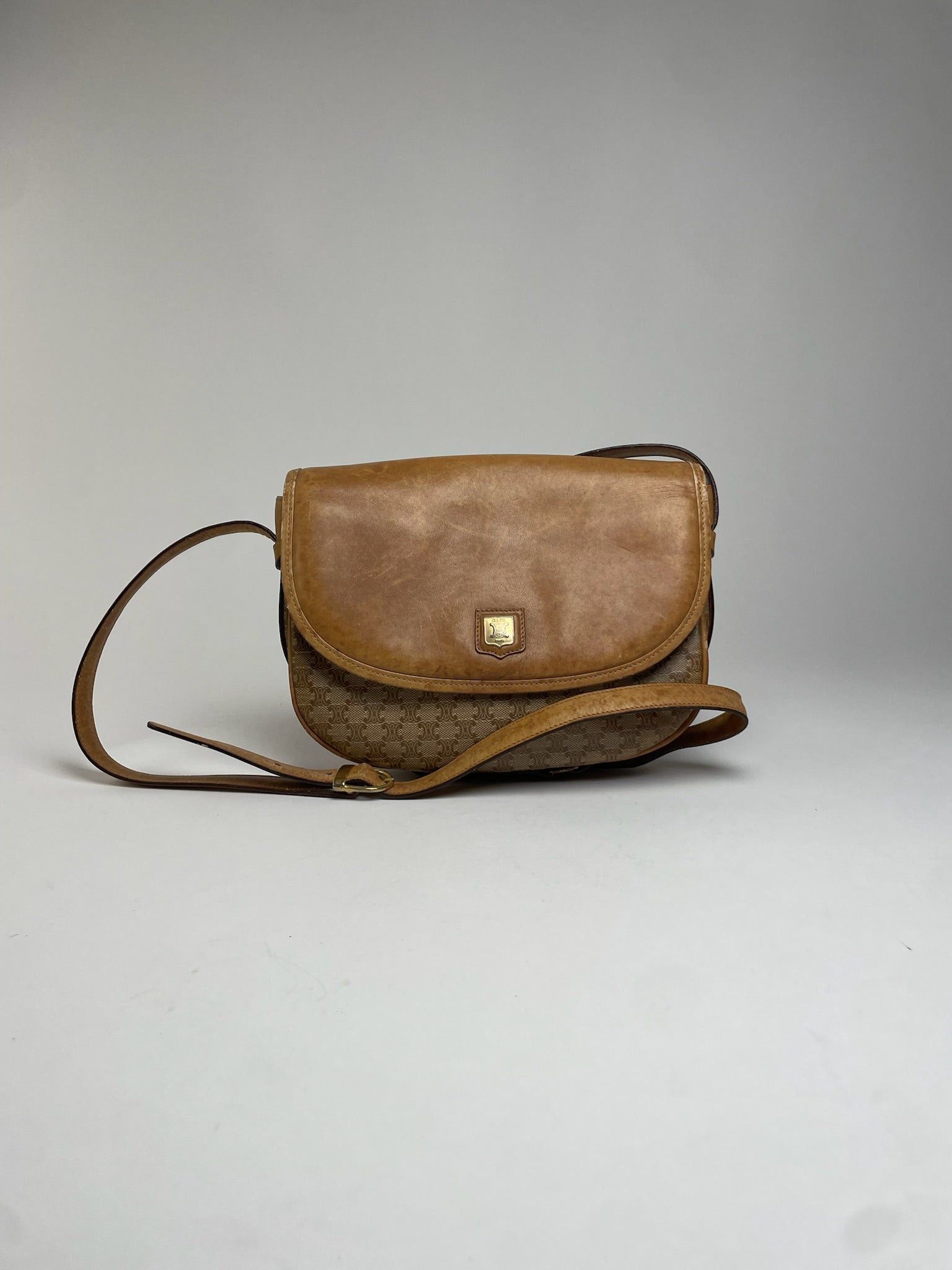 Celine Vintage Monogram leather Shoulder Bag beige Brown Size ONE SIZE - 1 Thumbnail
