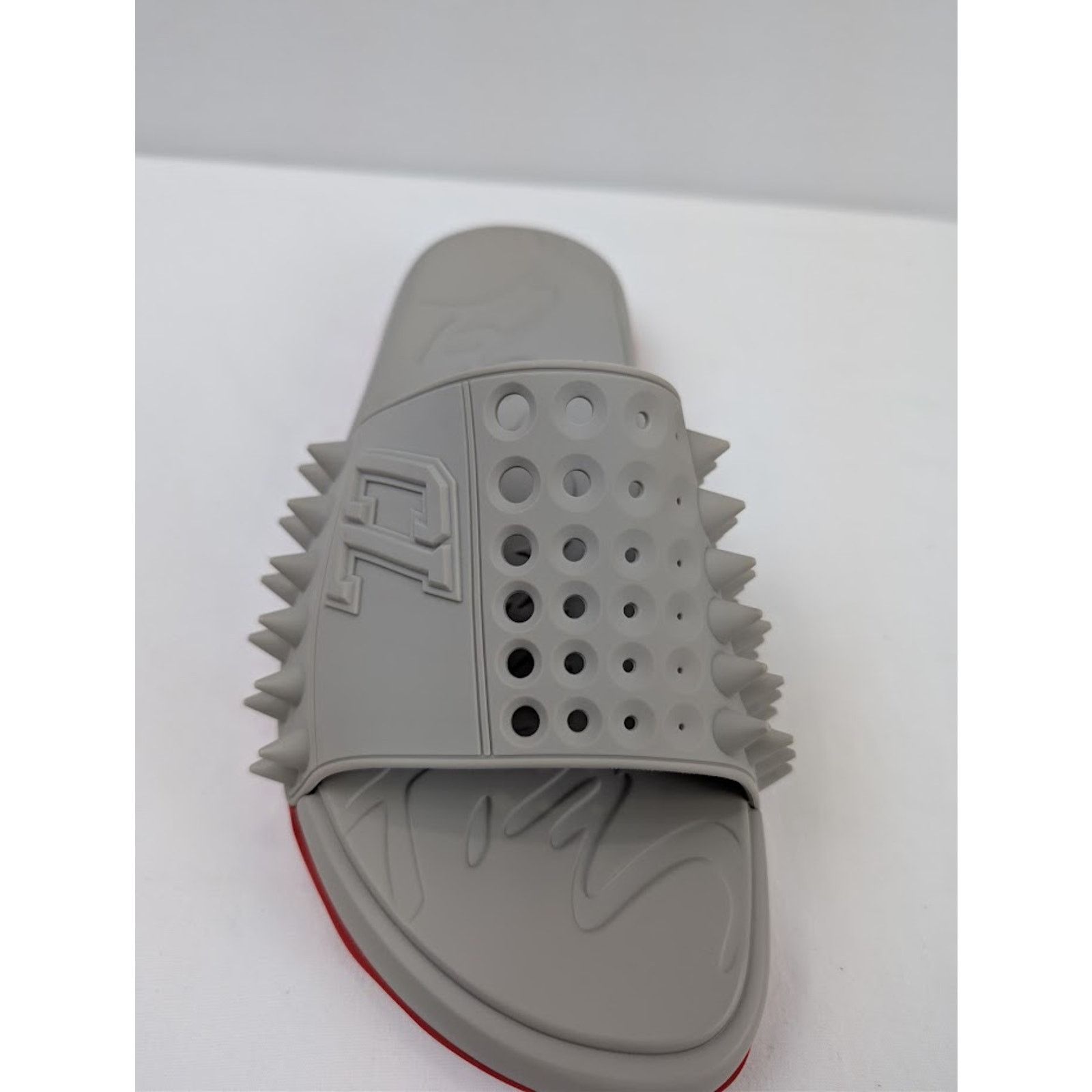 Christian Louboutin o1rshd1 Take It Easy Flat Slippers in Goose Size US 12 / EU 45 - 16 Thumbnail