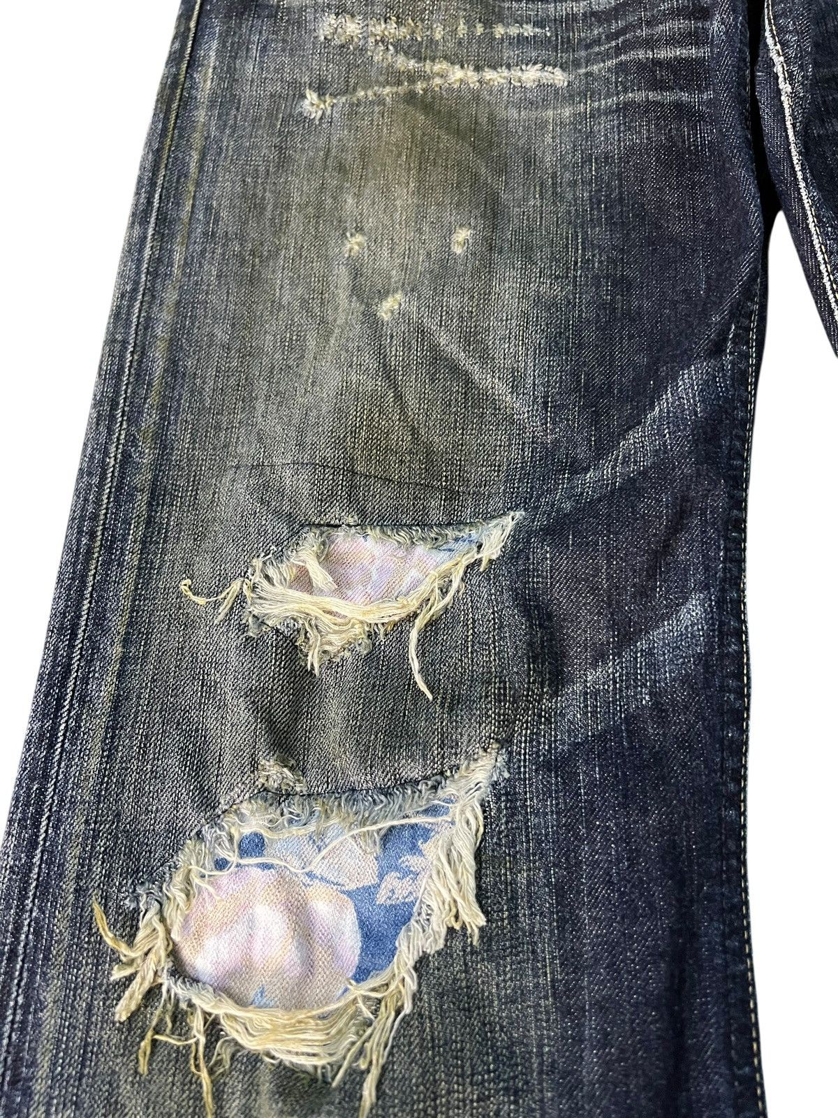 Edwin Vintage Edwin 503 Blue Trip Flare Distress Jean Japan Size US 33 - 10 Thumbnail