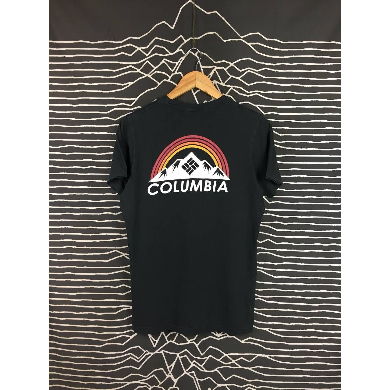 Columbia Columbia Sportswear Company Mountain Graphic Tee Size US S / EU 44-46 / 1 - 2 Thumbnail