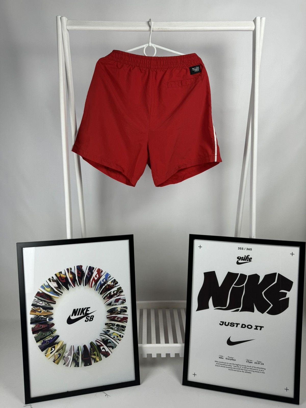 Nike Rare Nike Shorts Size US 36 / EU 52 - 4 Thumbnail