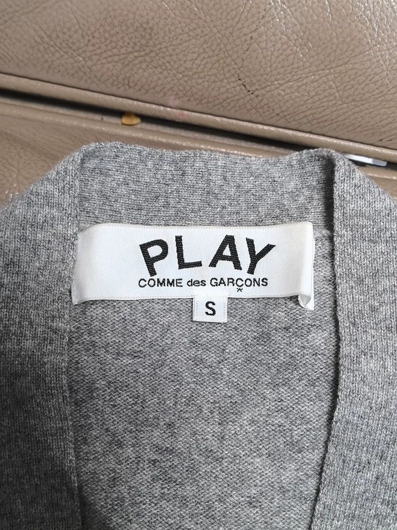Comme des Garcons Comme Des Garcons Grey Knitted Cardigan 2504-Nextarrow Size US S / EU 44-46 / 1 - 3 Thumbnail