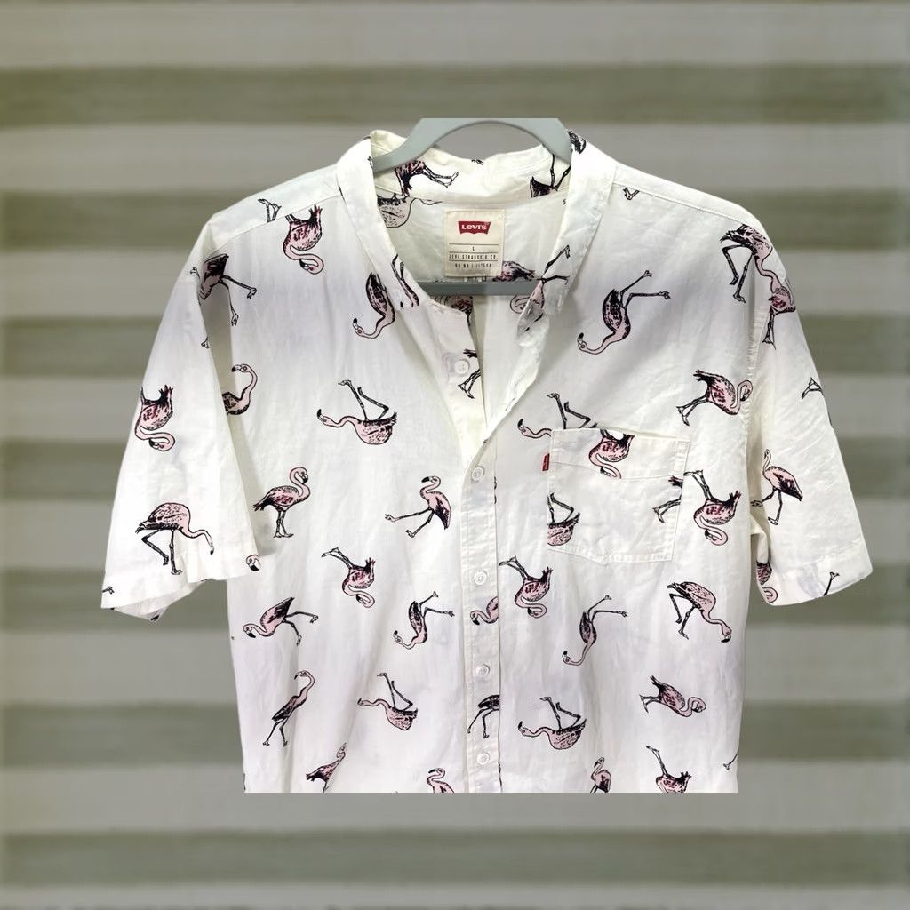 Levi's Levi's Camp Shirt Men L Ivory AOP Flamingos Short Sleeve Button Cotton Slim Fit Shirt Size US L / EU 52-54 / 3 - 1 Thumbnail