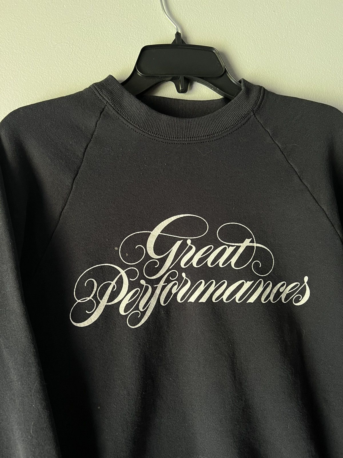 Designer Vintage 80s Great Performance Theater Crewneck Size US L / EU 52-54 / 3 - 2 Thumbnail