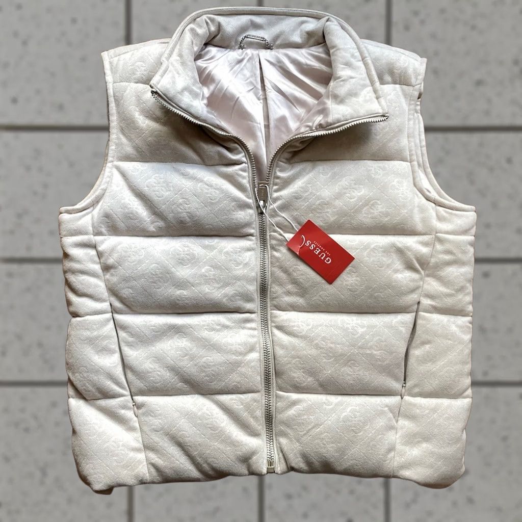 Guess NWT Guess Jemi Puffer Vest Womens Size Medium Cream Full Zip MSRP 58 NEW Size M / US 6-8 / IT 42-44 - 1 Thumbnail