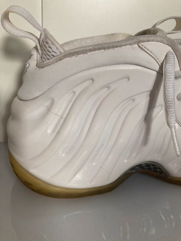 Nike × Nike ACG Nike Foamposite "White out" Size US 10 / EU 43 - 12 Thumbnail