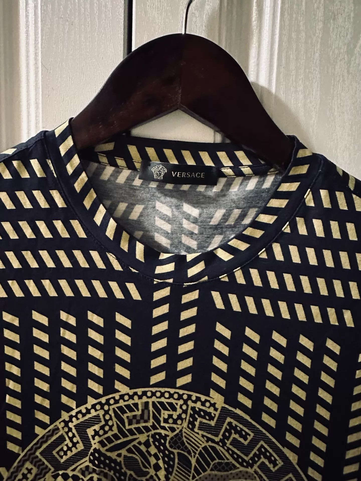 Versace Versace Medusa Black Print T-Shirt S Size US S / EU 44-46 / 1 - 3 Thumbnail