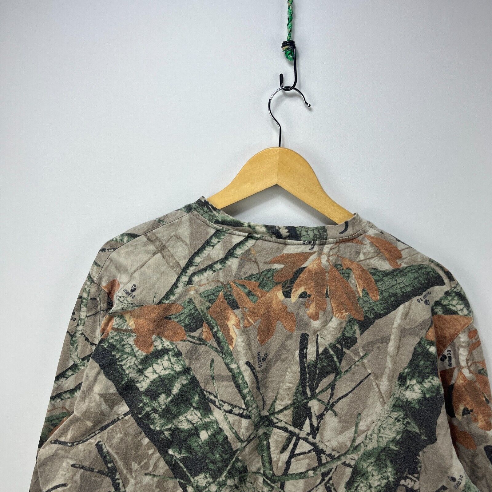 Vintage Vintage Realtree Camo Long Sleeve Shirt XL Size US XL / EU 56 / 4 - 10 Thumbnail