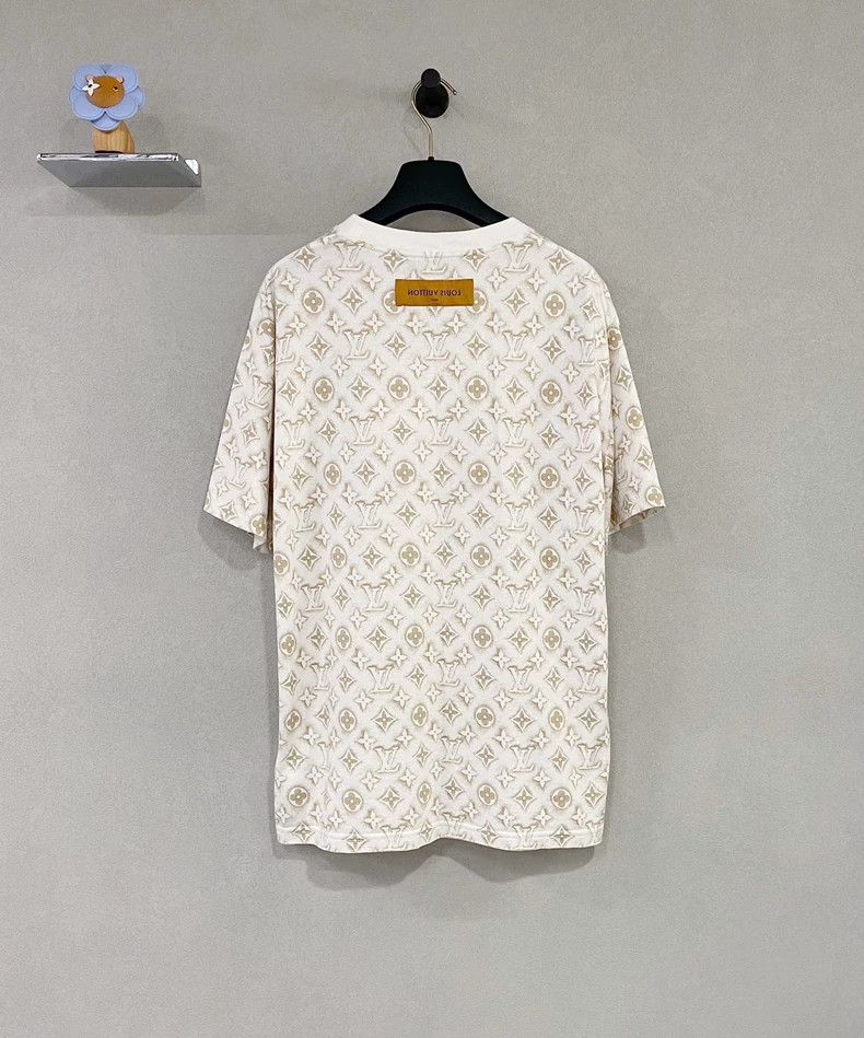 Louis Vuitton Louis Vuitton White full logo short sleeve 2503-Nextarrow Size US L / EU 52-54 / 3 - 2 Thumbnail