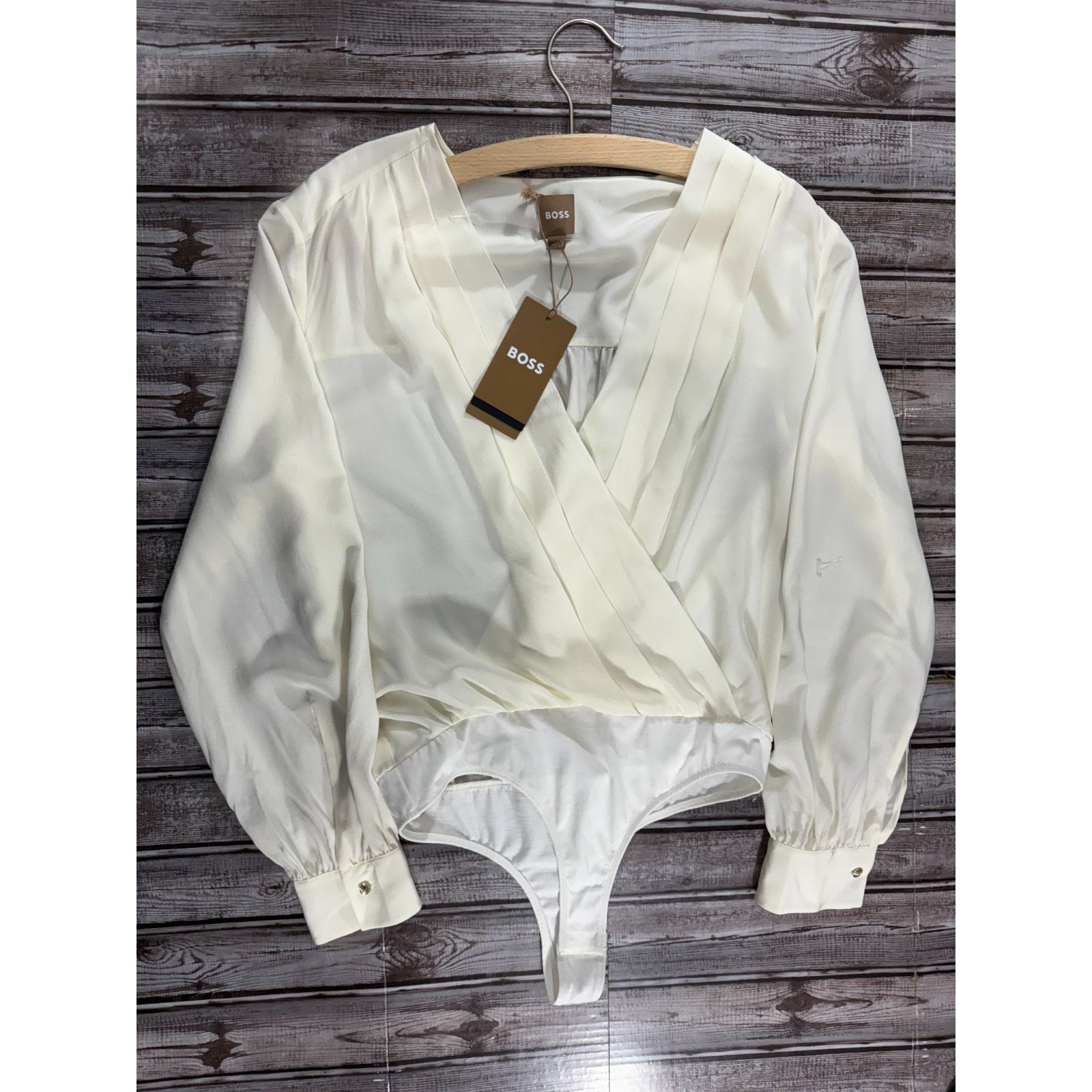 Other Boss Itoka 100% silk Wrap Body top size 4 color ivort NWT ms Size S / US 4 / IT 40 - 2 Thumbnail