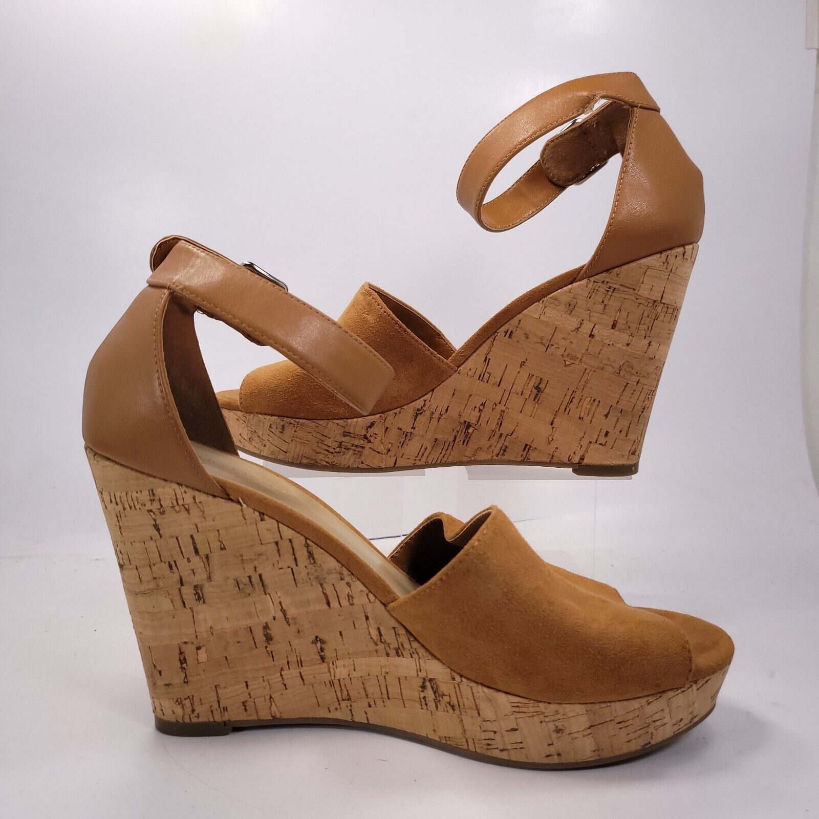 Marc Fisher Marc Fisher Ankle Strap Wedge Heel Sandal Womans Size 8.5 Size US 8.5 / IT 38.5 - 6 Thumbnail