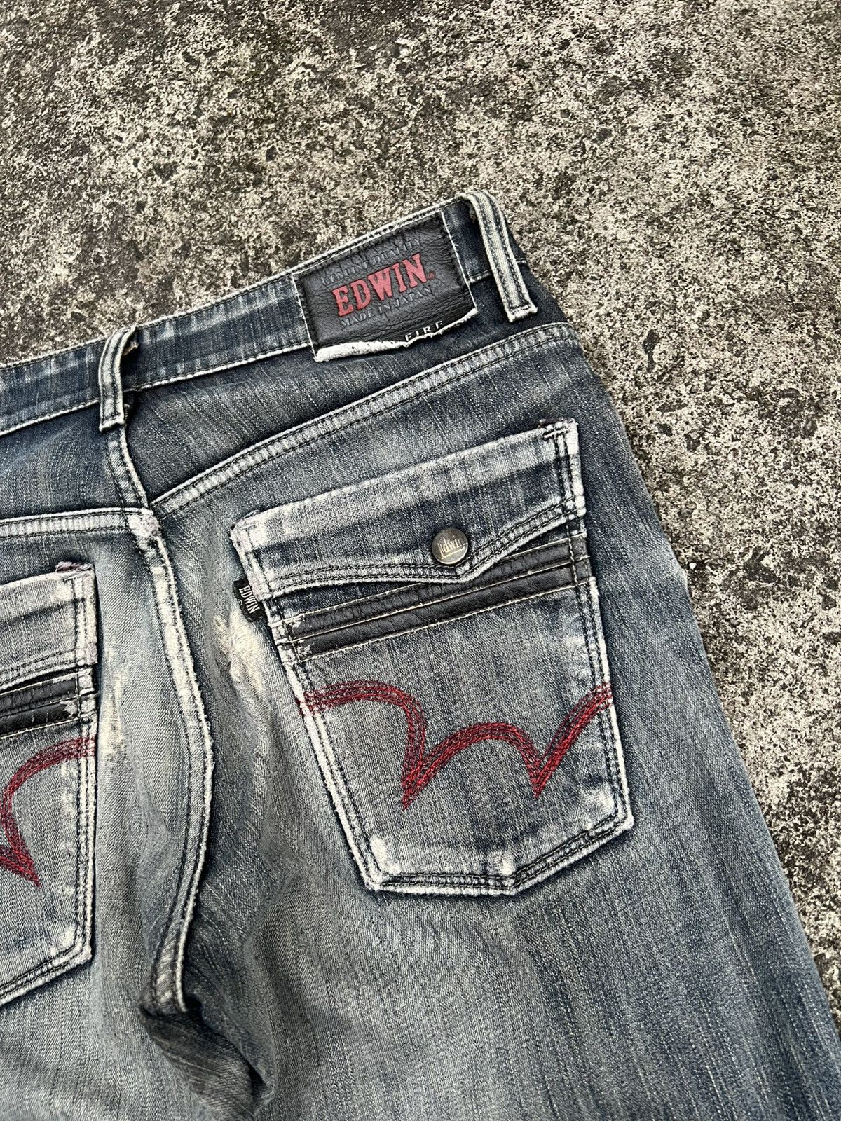 Edwin × If Six Was Nine VINTAGE EDWIN WILD FIRE DISTRESS JEAN Size US 31 - 14 Thumbnail
