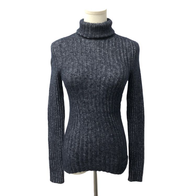 Chanel Chanel Ribbed Knit Turtleneck Sweater Size 34 Size XS / US 0-2 / IT 36-38 - 1 Thumbnail