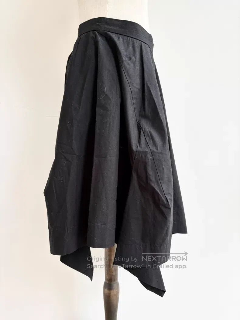 Vivienne Westwood Vivienne Westwood size 3 Black asymmetrical cut skirt Size 28" / US 6 / IT 42 - 3 Thumbnail