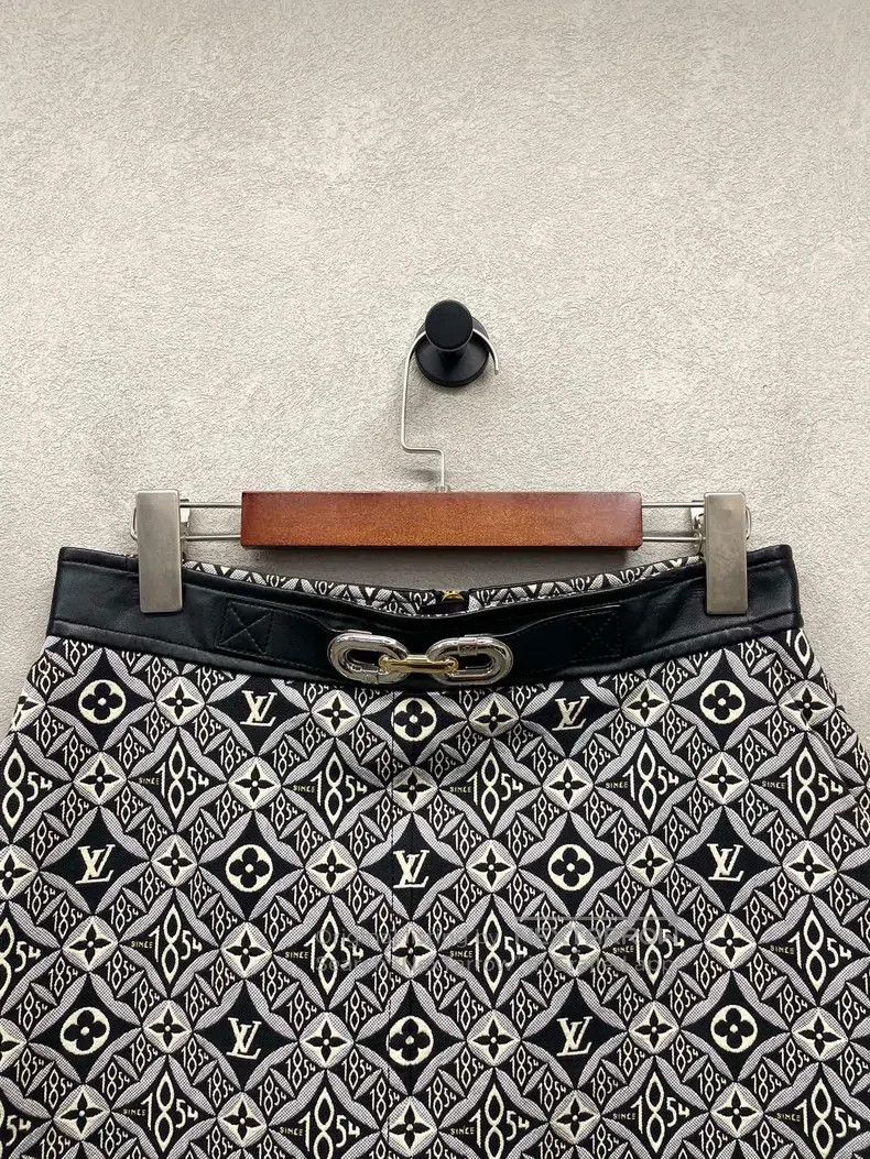 Louis Vuitton Louis Vuitton 1854 Series Full Print A-Line Mini Skirt Size 39" - 4 Thumbnail