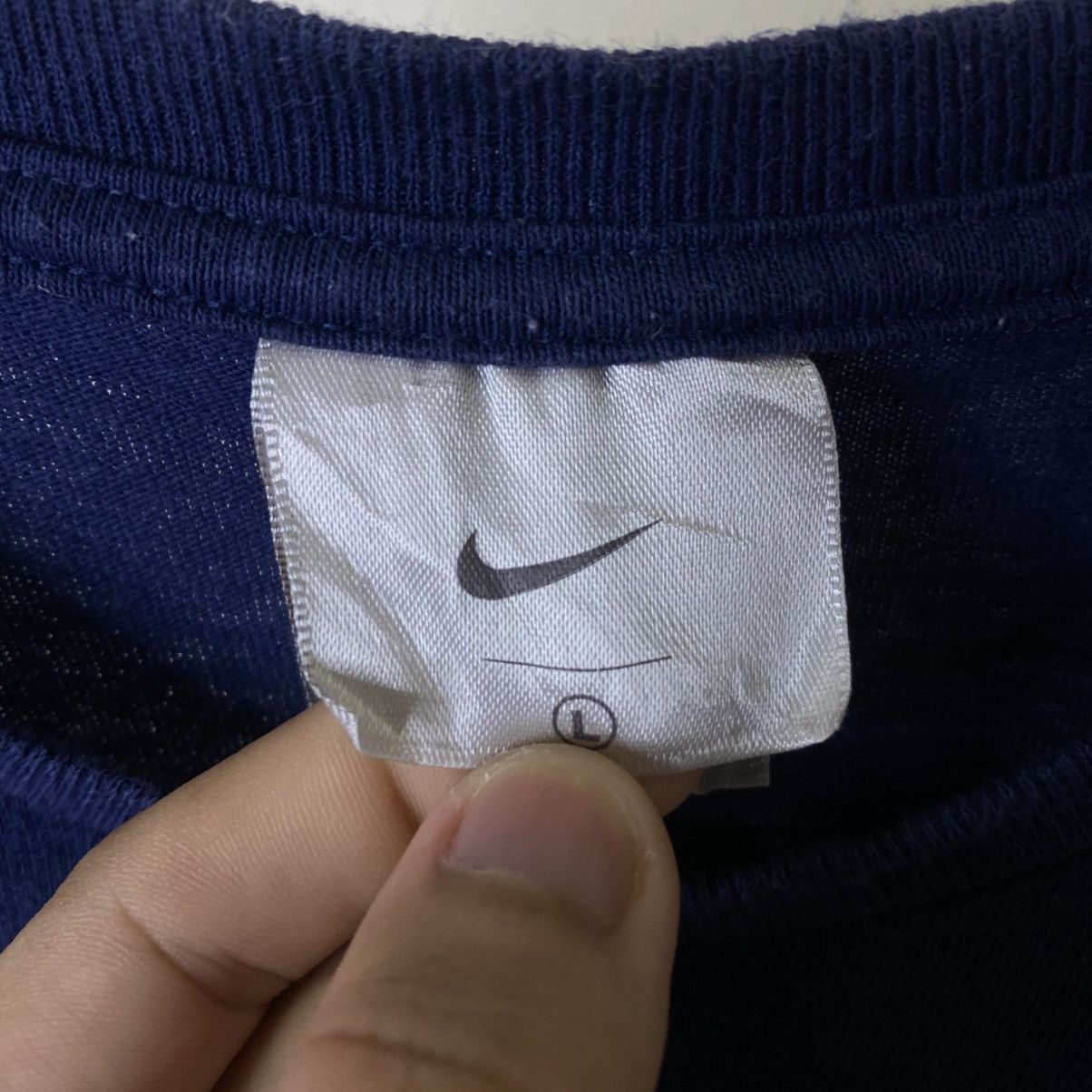 Nike Vintage 2000s Nike Centre Swoosh USA Team T Shirt Size US S / EU 44-46 / 1 - 3 Thumbnail
