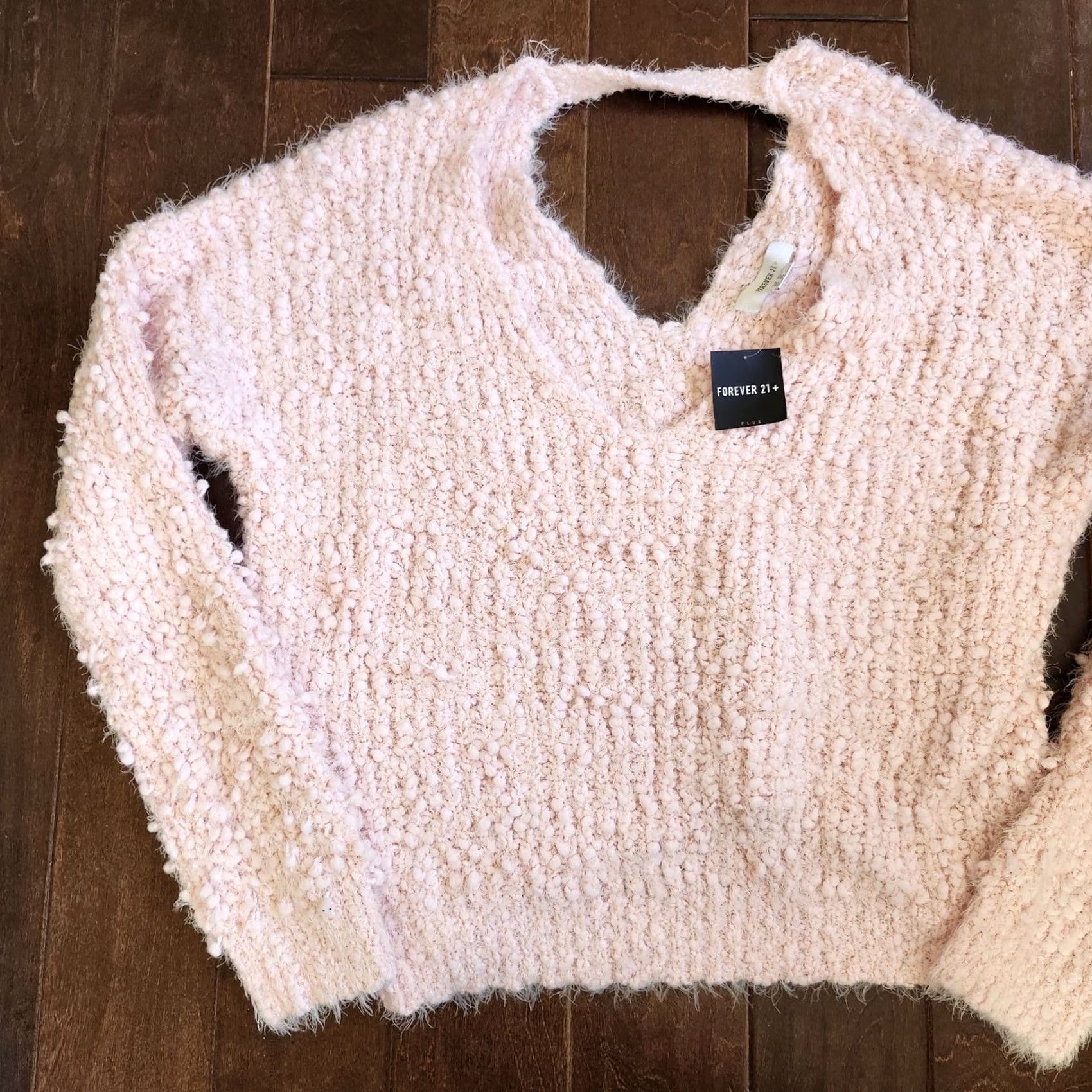 Forever 21 FOREVER 21 Pink V-Neck Keyhole Sweater 3X Plus Women Pullover Knit NWT Casual Long Sleeve Autumn Winter Sexy Womens Size XXL / US 16-18 / IT 52-54 - 4 Thumbnail