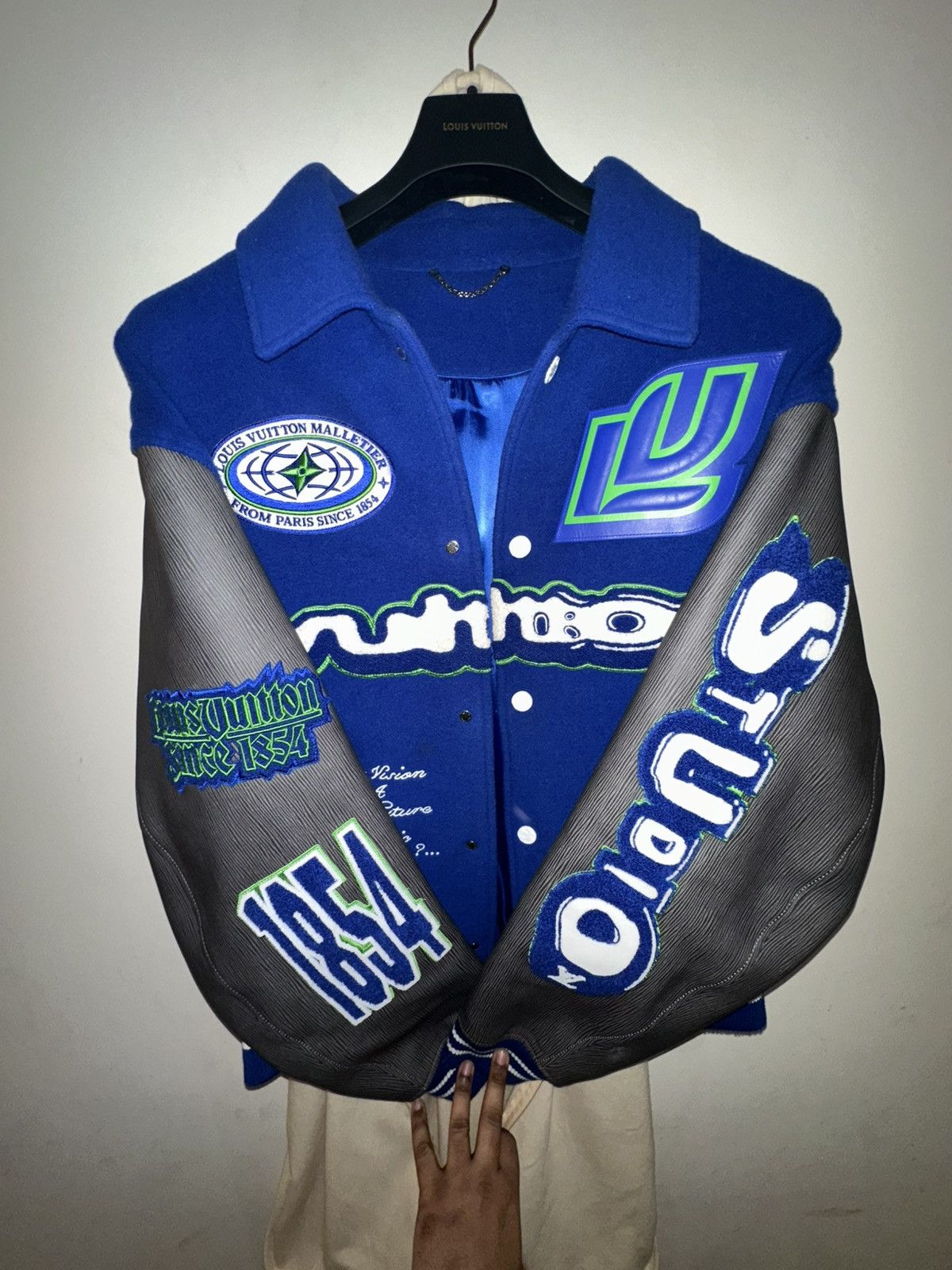 Louis Vuitton Louis Vuitton x Virgil A. Varsity Blouson Size US XXL / EU 58 / 5 - 1 Thumbnail