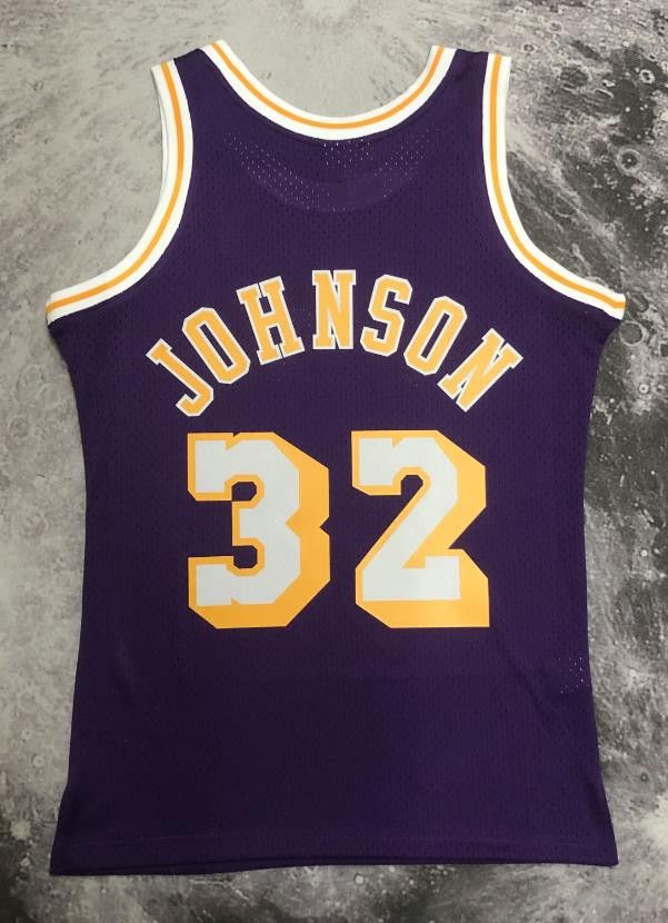 NBA 32 Earvin Johnson Jersey Vintage Laker Jersey Size US M / EU 48-50 / 2 - 2 Thumbnail