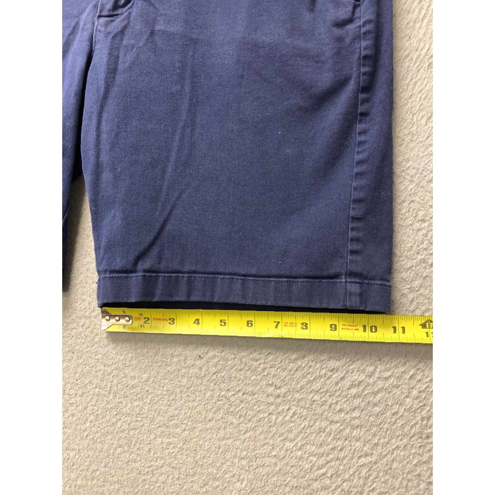 J.Crew VINTAGE J.Crew Mens Chino Shorts Size 36 Casual Flat Front Cotton Blend Navy 9-Inch Inseam Size US 36 / EU 52 - 5 Thumbnail