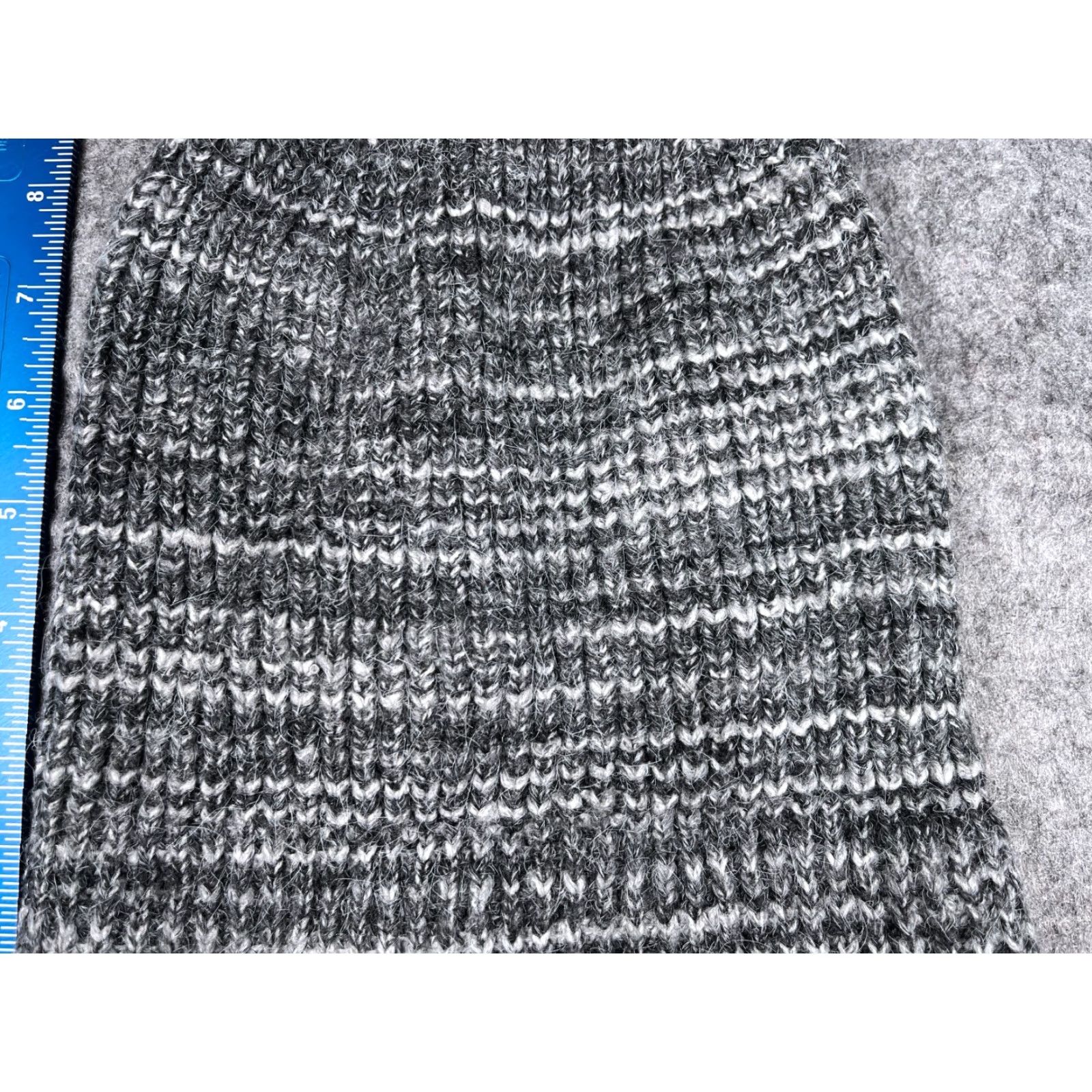 Old Navy Old Navy Beanie Hat Adult M Black Acrylic Knit Beanie, Unisex, Ski Theme, Adjustable, Lightweight, Fall Winter, Mens Womens Size ONE SIZE - 2 Thumbnail
