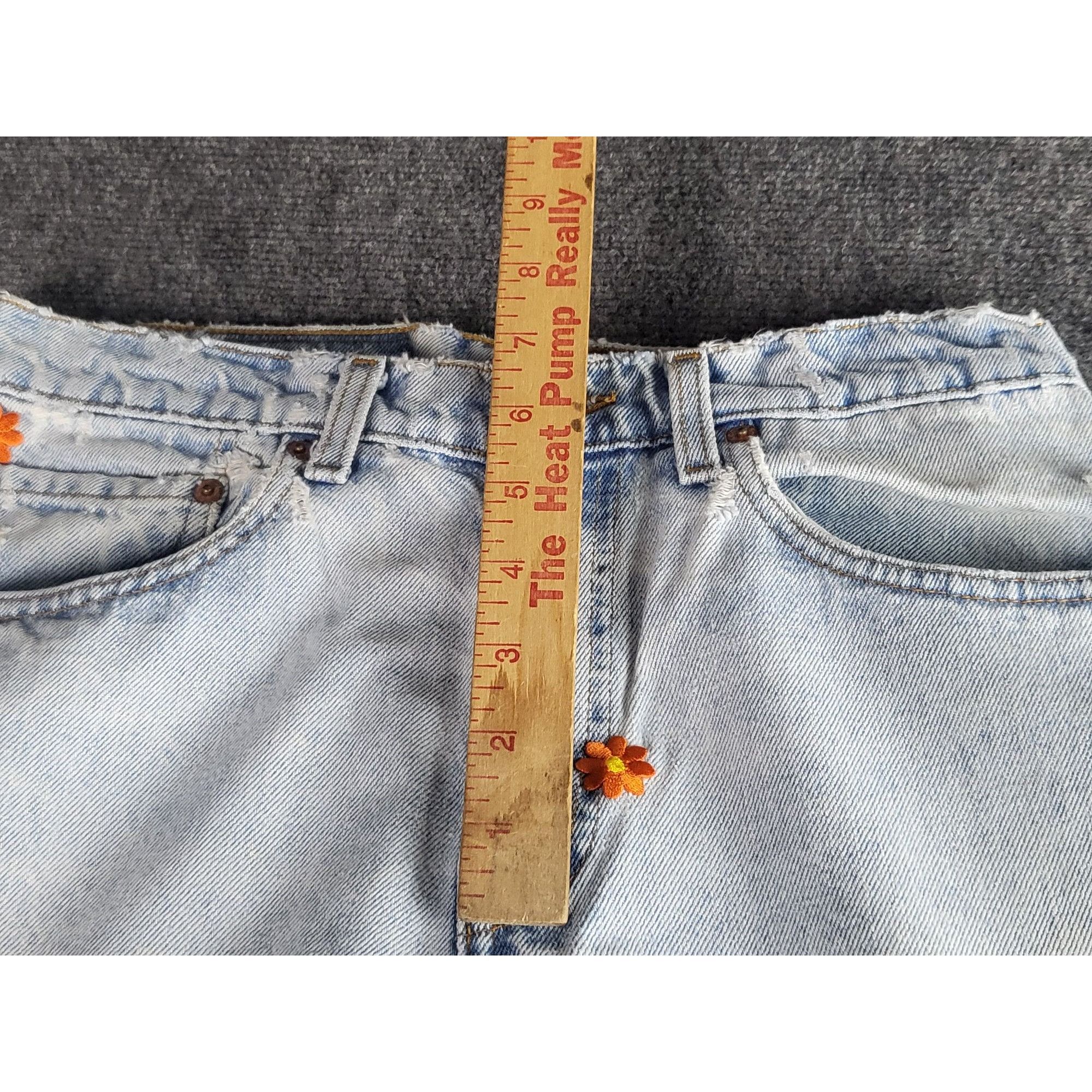 Levi's Vintage Levis 550 Blank Tab Jeans Women Sz 31X32 Floral Deni Size 31" - 8 Thumbnail