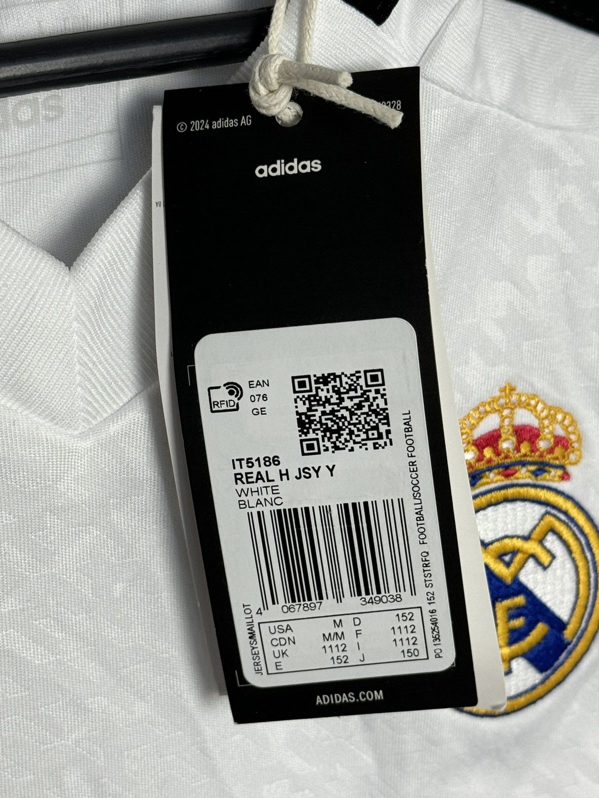 Adidas KIDS New New Real Madrid 24/25 Home Football Jersey T-Shirt Size US XS / EU 42 / 0 - 11 Thumbnail