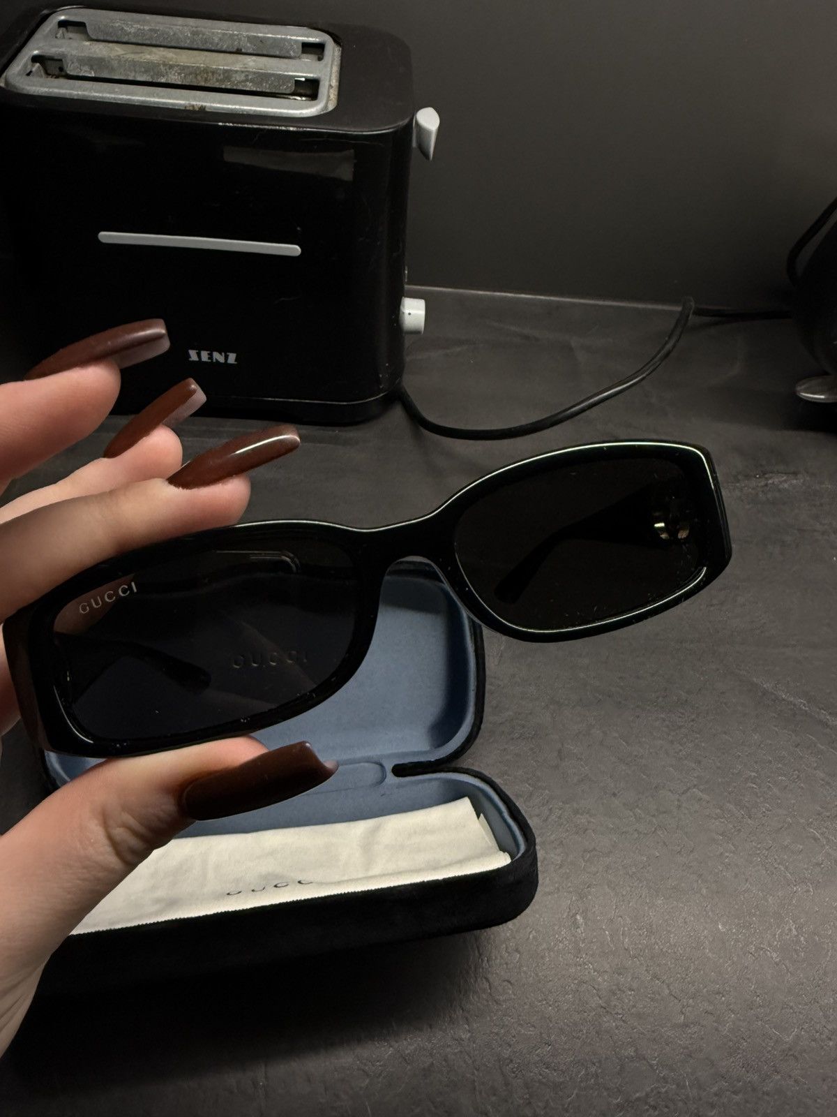 Gucci Gucci GG1661S Women’s Luxury Sunglasses Size ONE SIZE - 4 Thumbnail