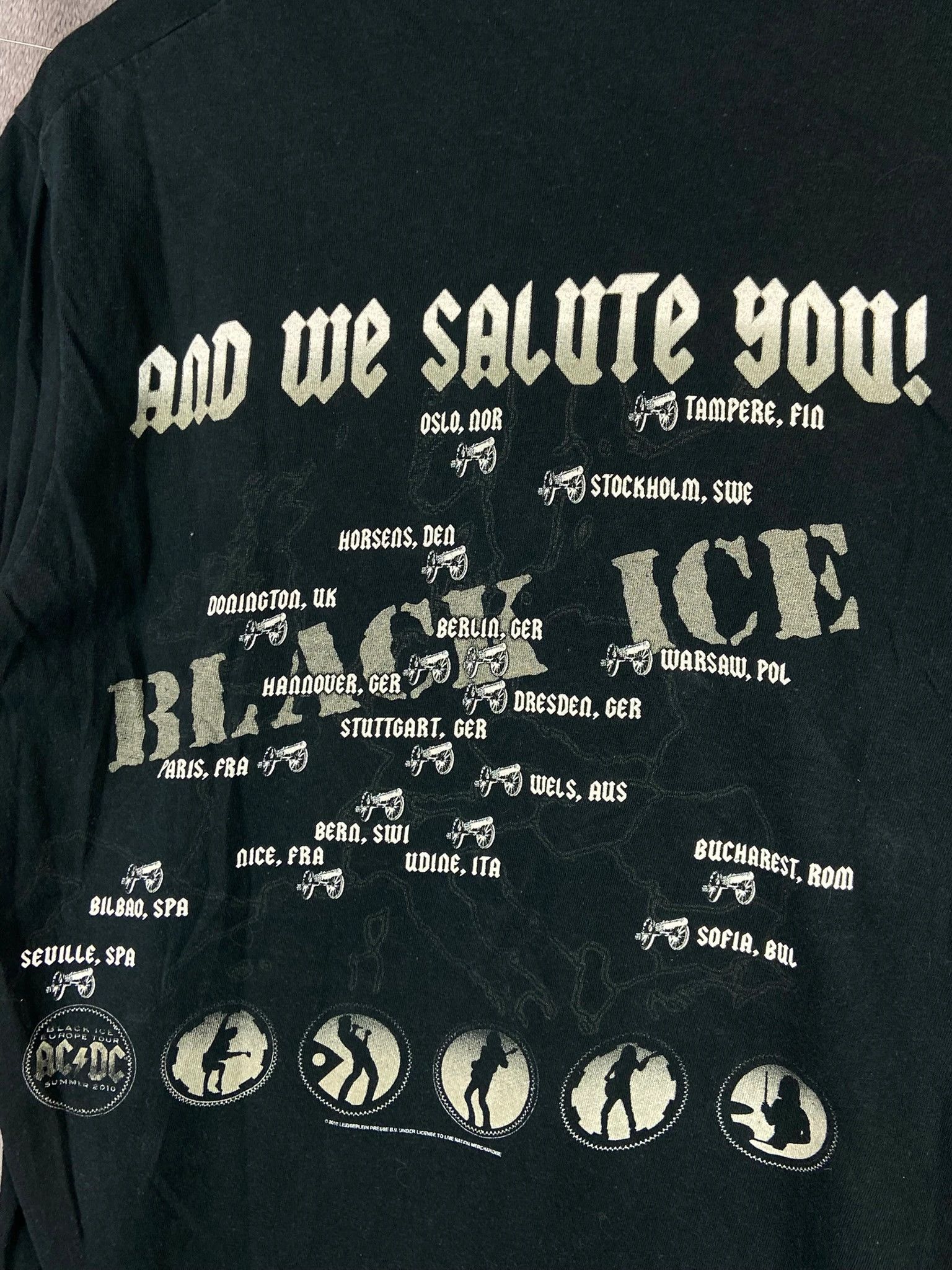 AC/DC AC/DC band t-shirt vintage 90s rock tour rare graphic Size US M / EU 48-50 / 2 - 5 Thumbnail