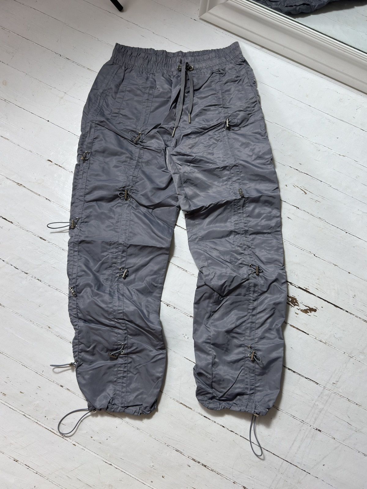 Maniere De Vior MANIERE DE VOIR AVANT GARDE 2000s NYLON PANTS Size 34" / US 12 / IT 48 - 4 Thumbnail