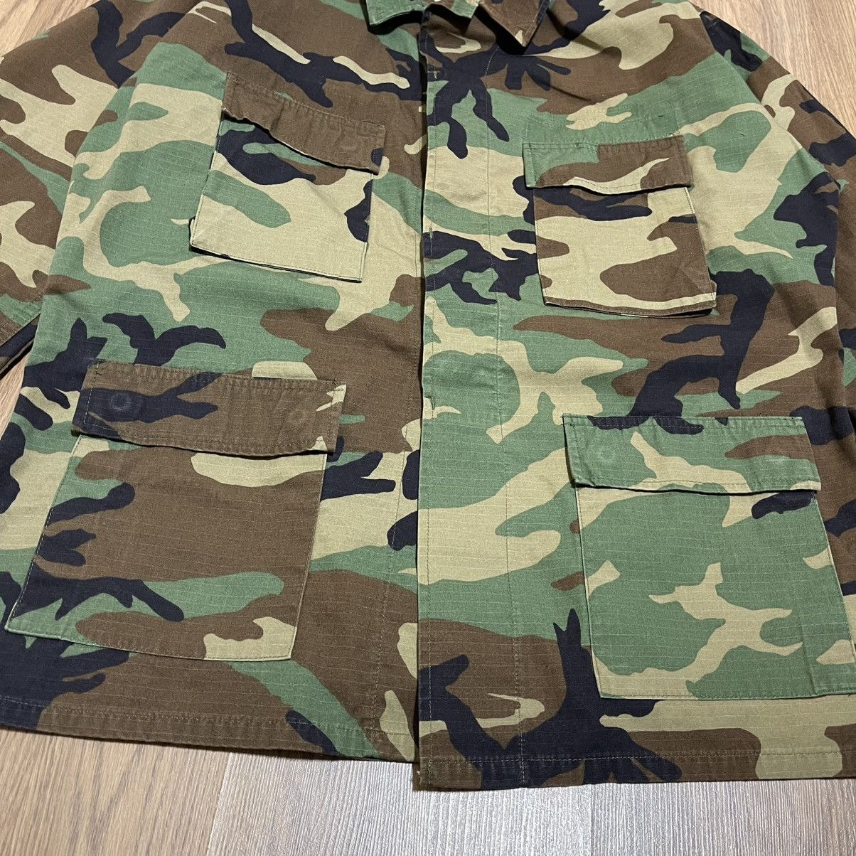 Vintage Vintage style army military woodland Camo button up jacket Size US L / EU 52-54 / 3 - 4 Thumbnail