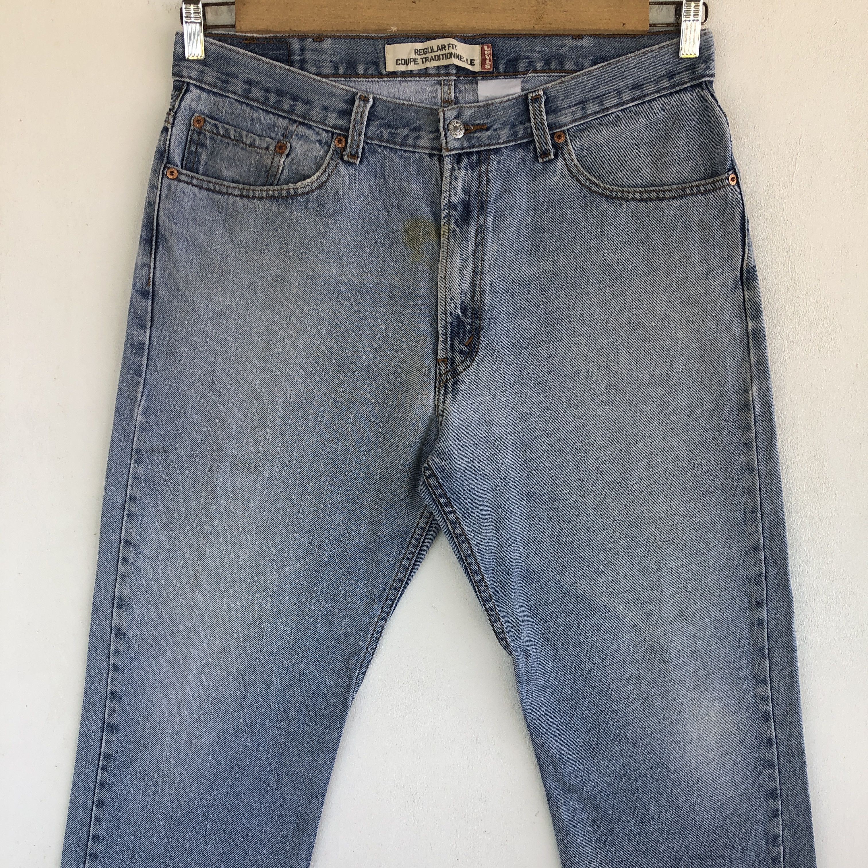 Levi's Vintage Levis Sun Faded Jeans Levis 550 Light Wash Denim Size US 36 / EU 52 - 3 Thumbnail