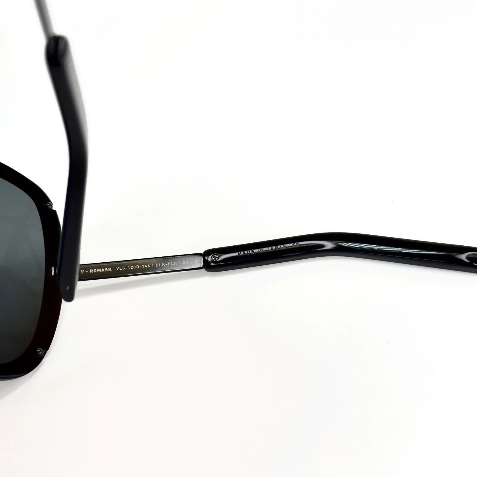 Valentino VALENTINO V Romask VLS120 Black Mirror VLS 120D Sunglasses Size ONE SIZE - 4 Thumbnail