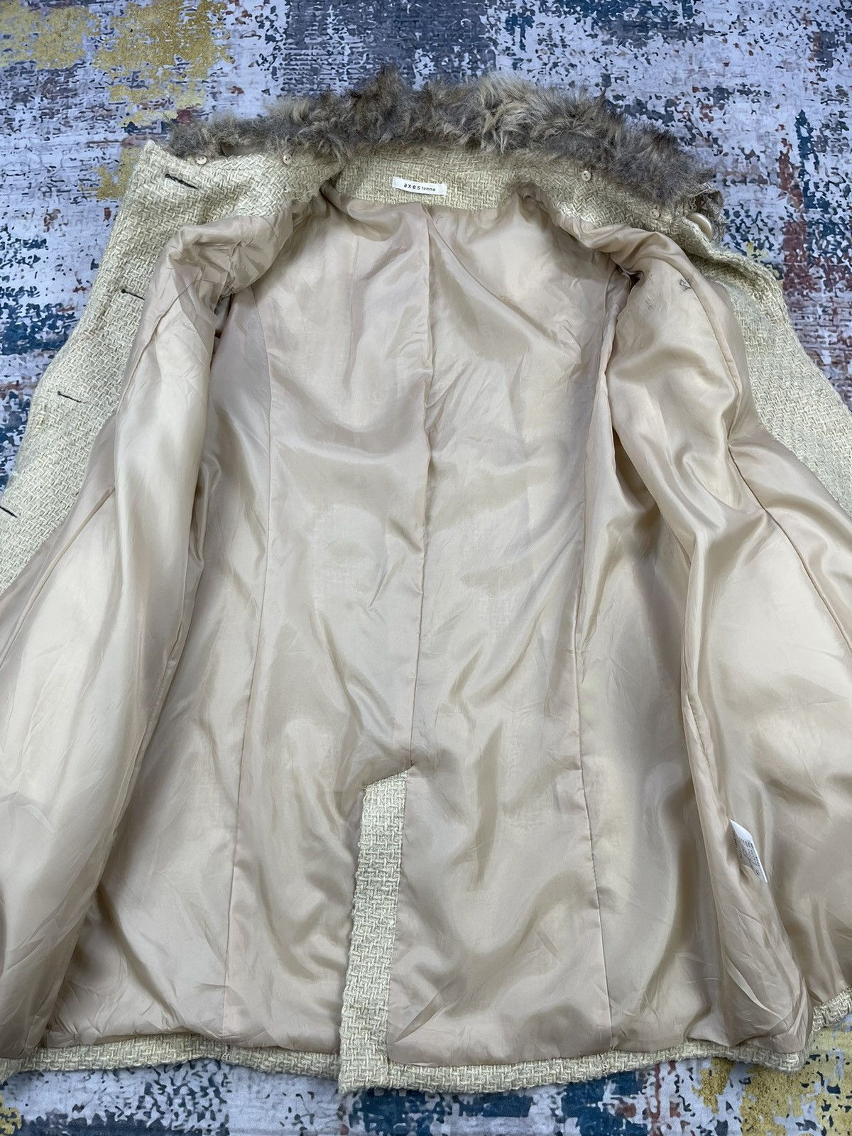 Japanese Brand Axes Femme Fur Collar Embroidered Tweed Coats Size L / US 10 / IT 46 - 9 Thumbnail