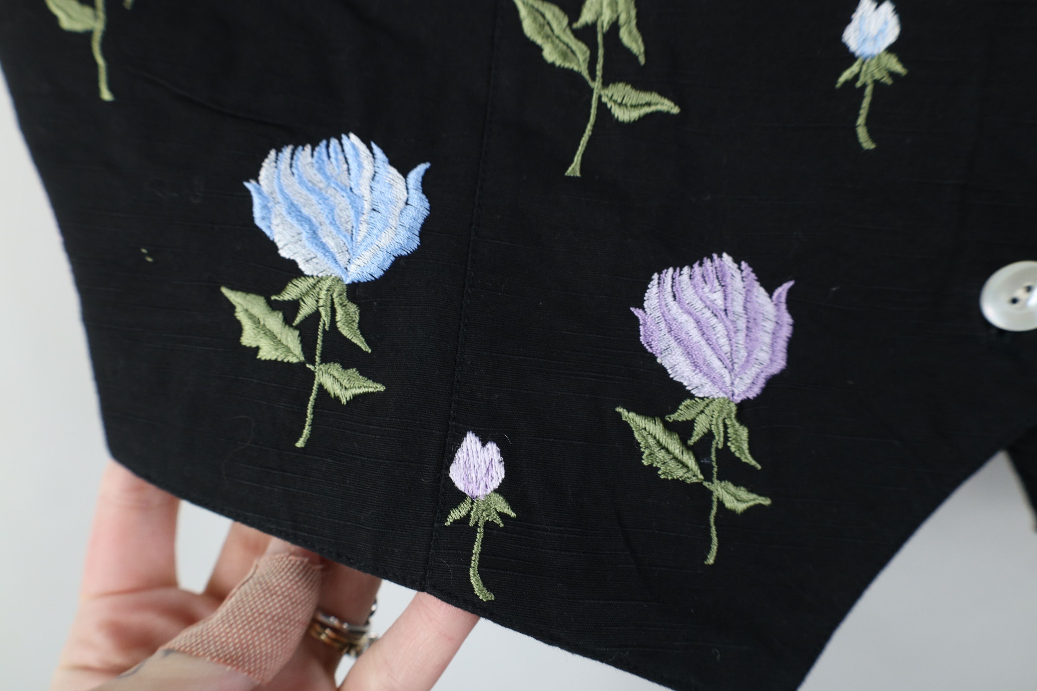 Vintage Vintage 90s Streetwear Embroidered Flower Button Vest Jacket Size L / US 10 / IT 46 - 5 Thumbnail