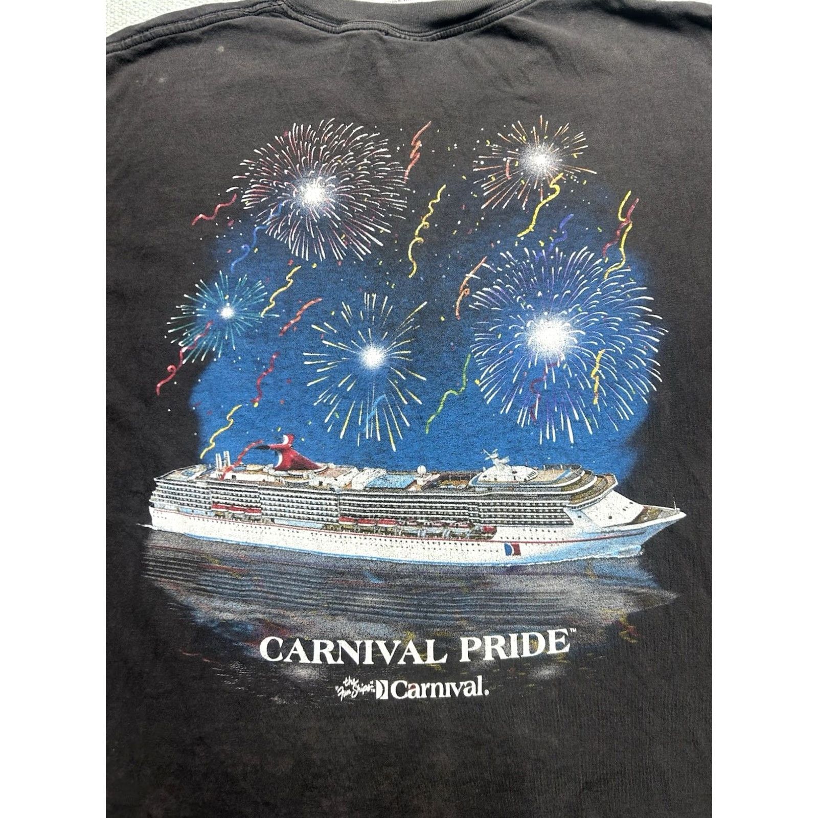 Vintage VINTAGE Carnival Pride Carnival Cruise Ship Fireworks Graphic T Shirt Black XL Men Size US XL / EU 56 / 4 - 2 Thumbnail