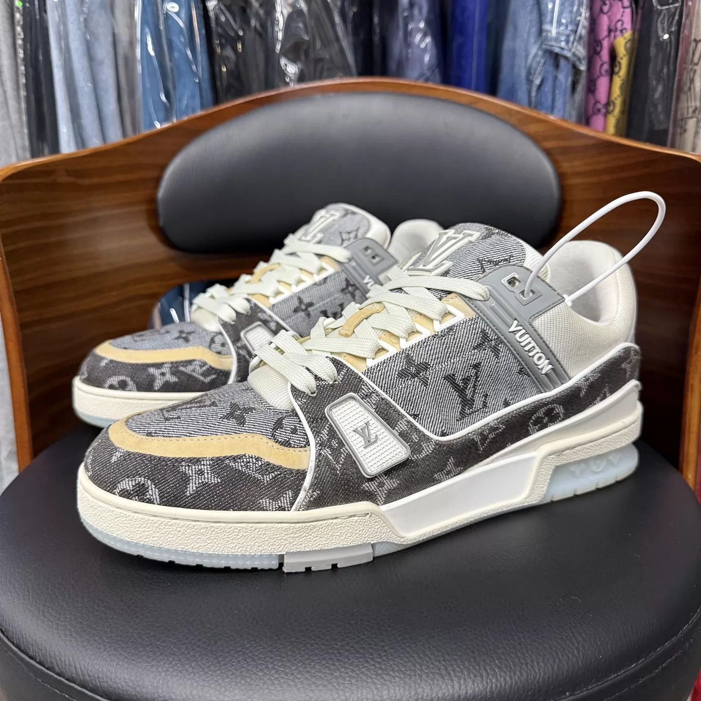 Louis Vuitton LV Trainer Gray White Monogram Denim 8/42 98 New Size US 9 / EU 42 - 1 Thumbnail