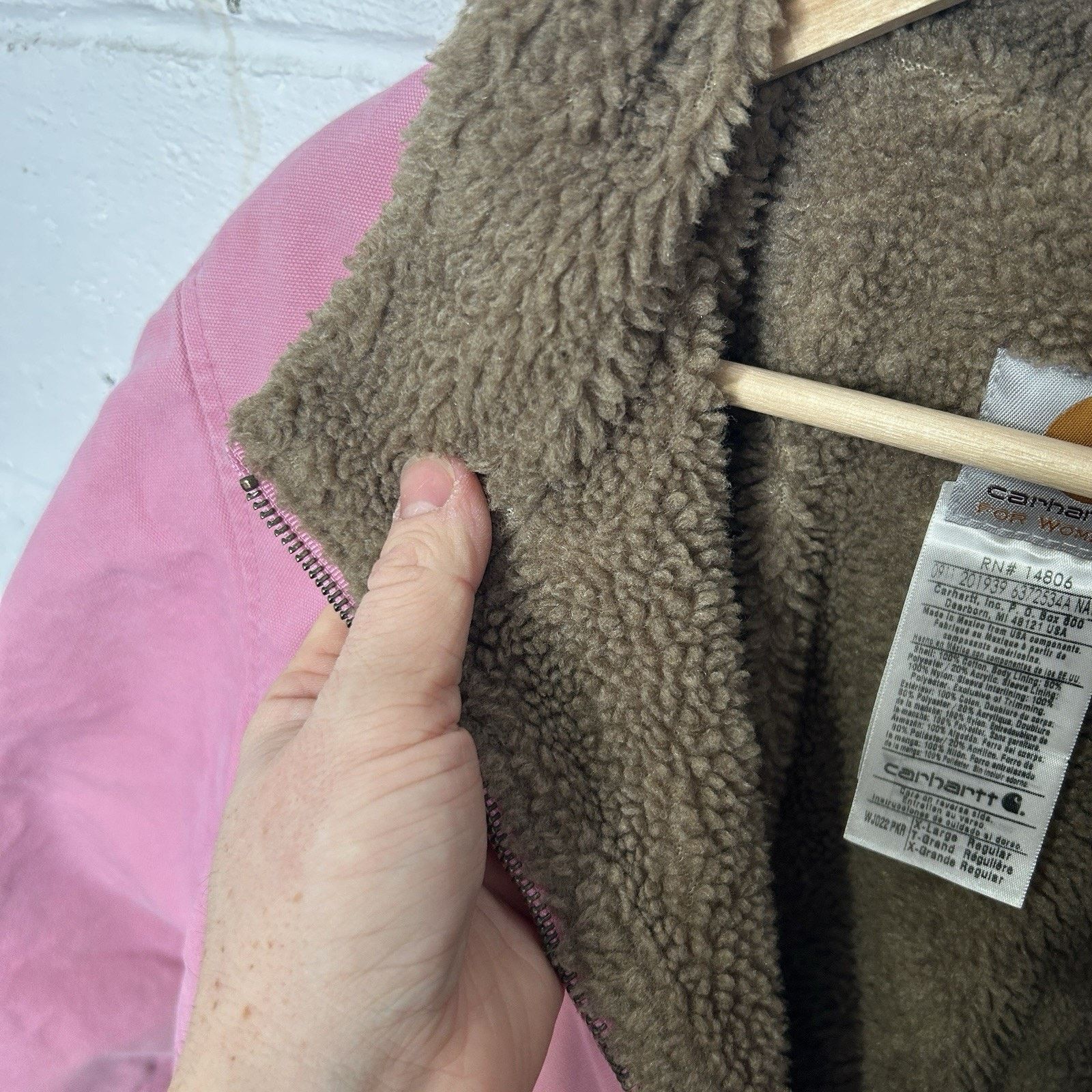 Carhartt Vintage Carhartt Sherpa-Lined Canyon Jacket “Pink Rose” Size XL / US 12-14 / IT 48-50 - 12 Thumbnail