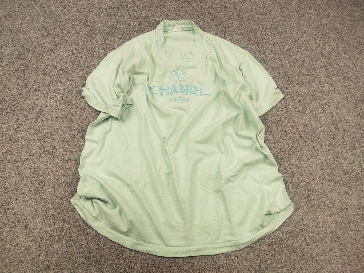 Vintage Chanel Vintage 80s Bootleg Logo mint T Shirt Single Stitch Size US M / EU 48-50 / 2 - 2 Thumbnail