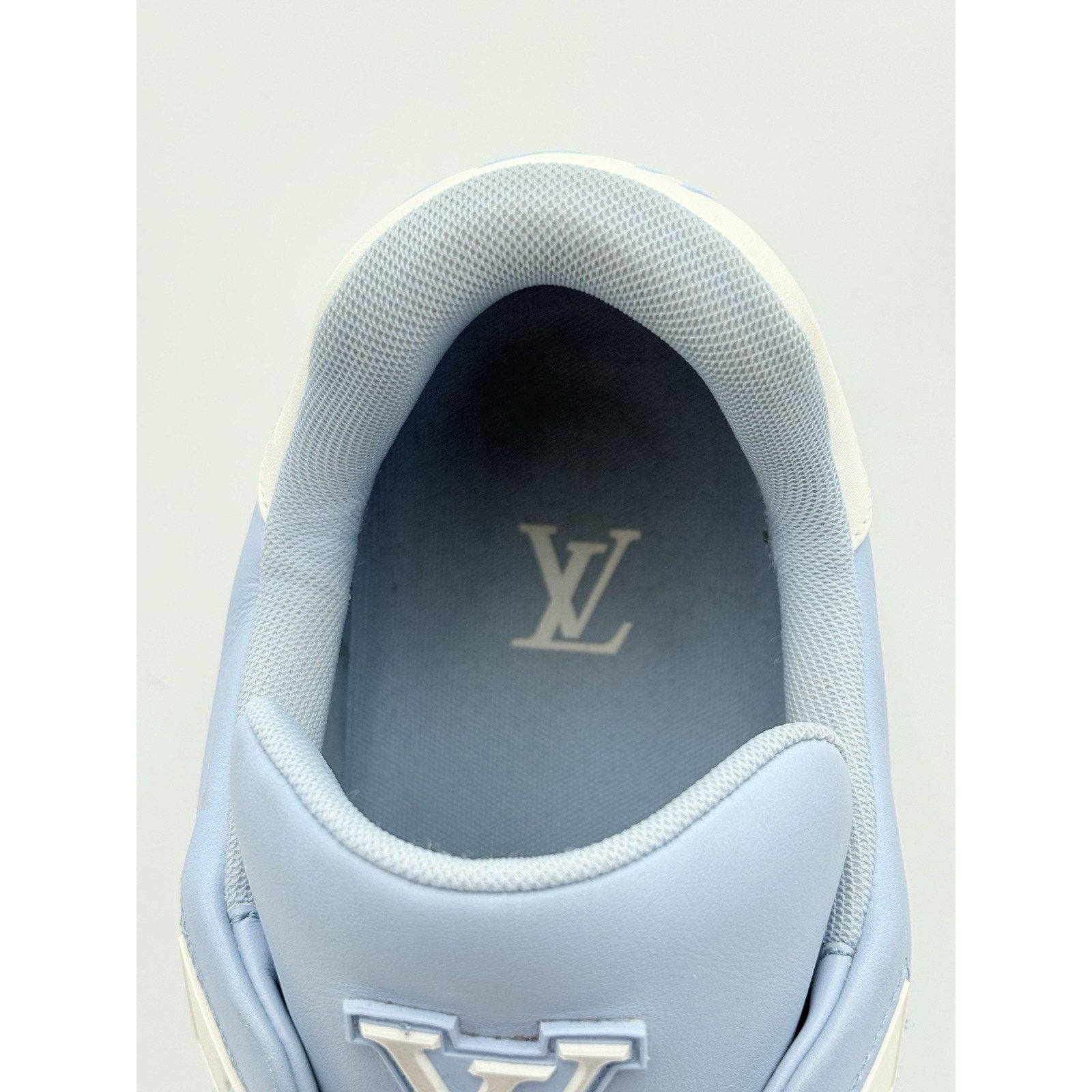 Louis Vuitton Louis Vuitton Trainer ' Light Blue ' | GREAT COND! Size US 11 / EU 44 - 6 Thumbnail