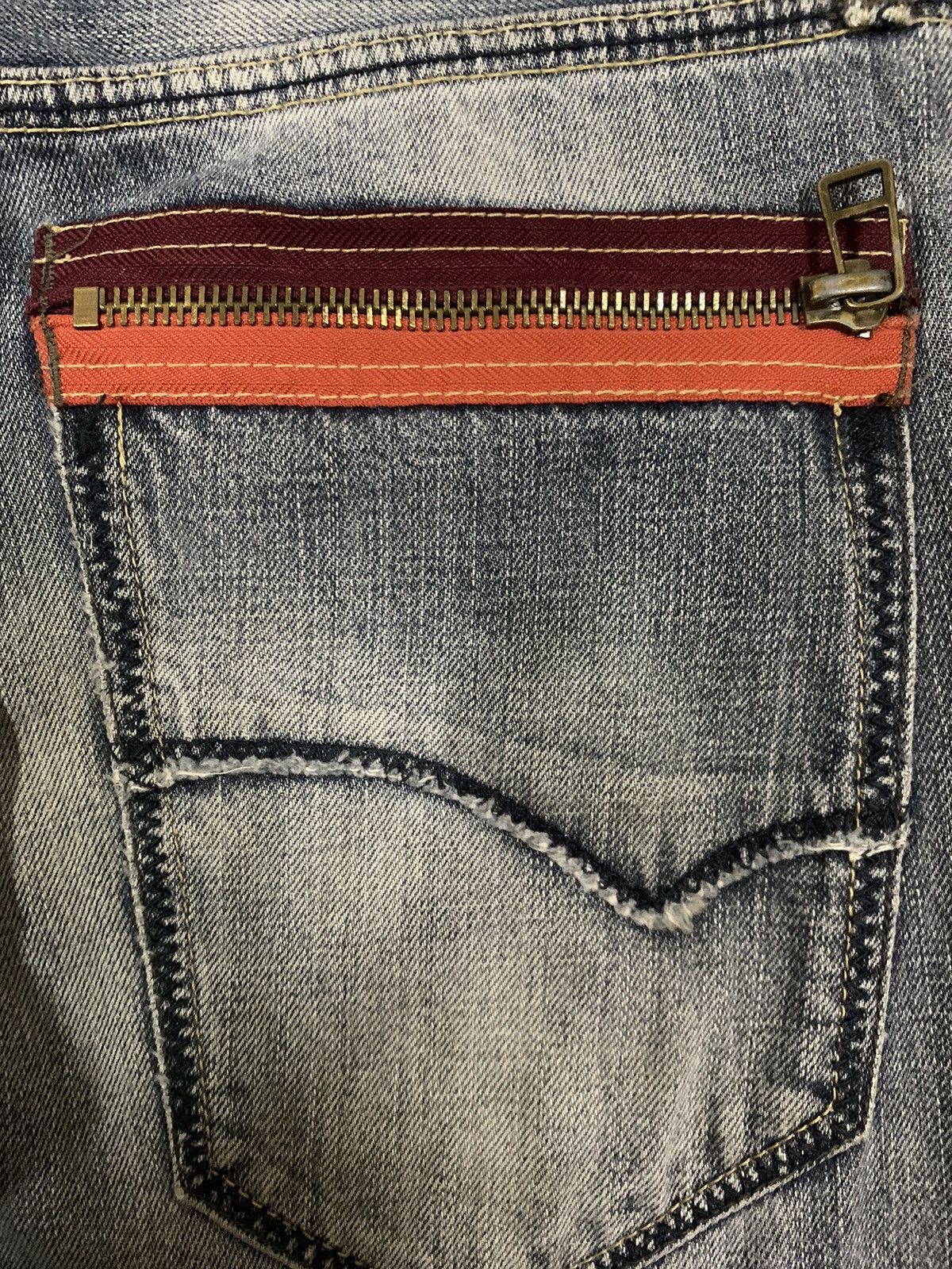 Japanese Brand Vintage Japanese Brand Aldelio Bootcut Distressed Jeans Size US 31 - 14 Thumbnail