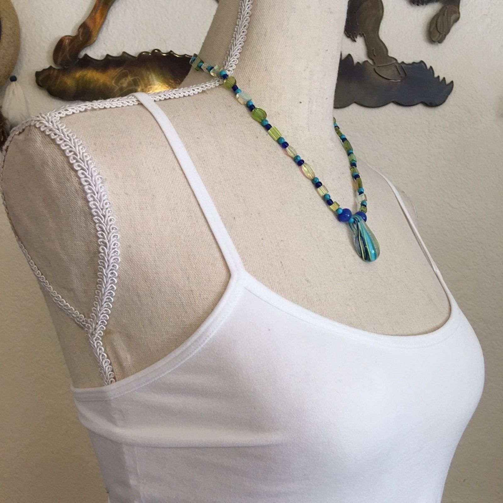 Handmade Handmade blue and lime glass necklace Size ONE SIZE - 2 Thumbnail