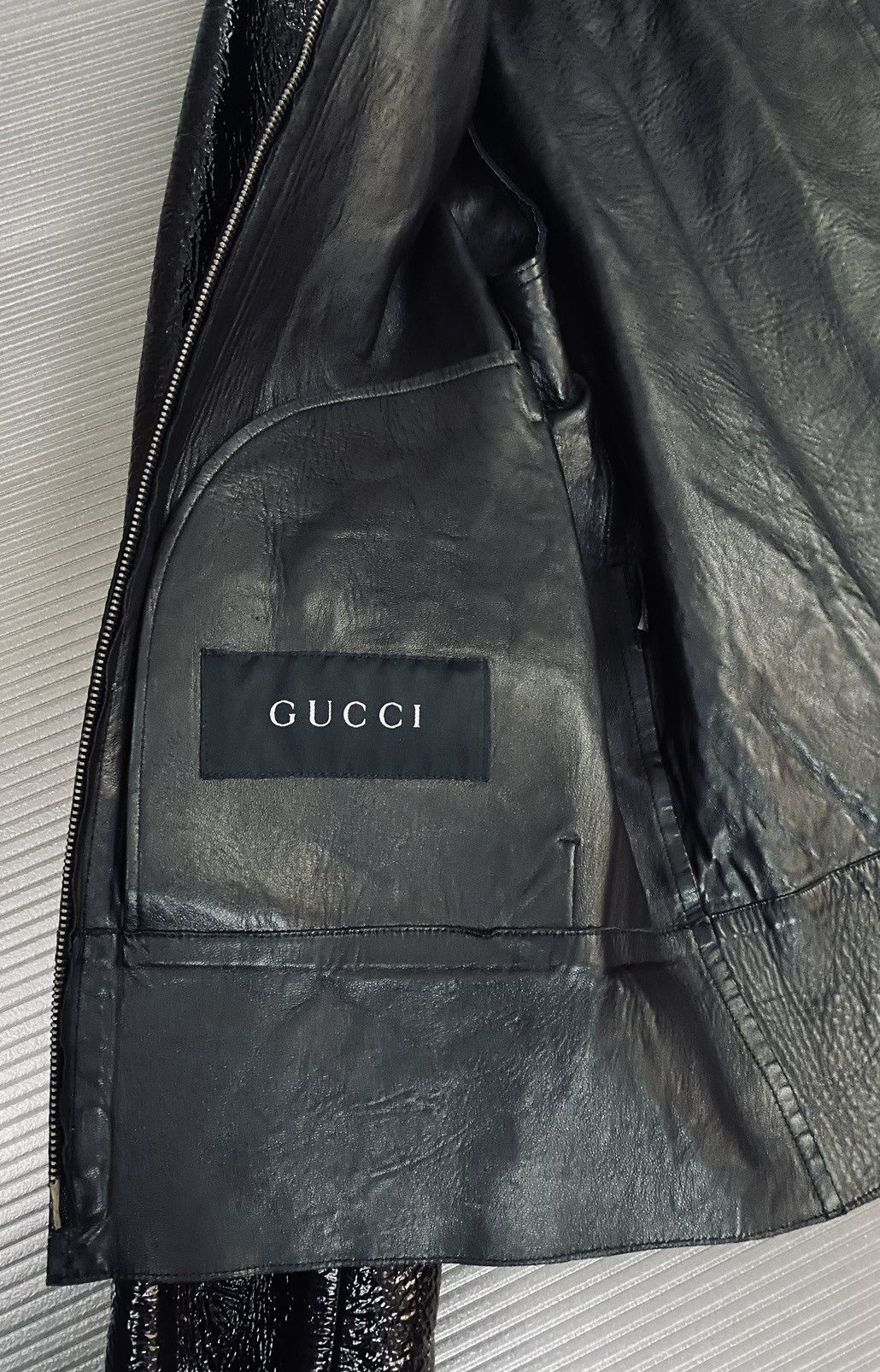 Gucci Gucci x Tom Ford 🇮🇹 black naplack leather asymm jacket 50 Size US M / EU 48-50 / 2 - 10 Thumbnail