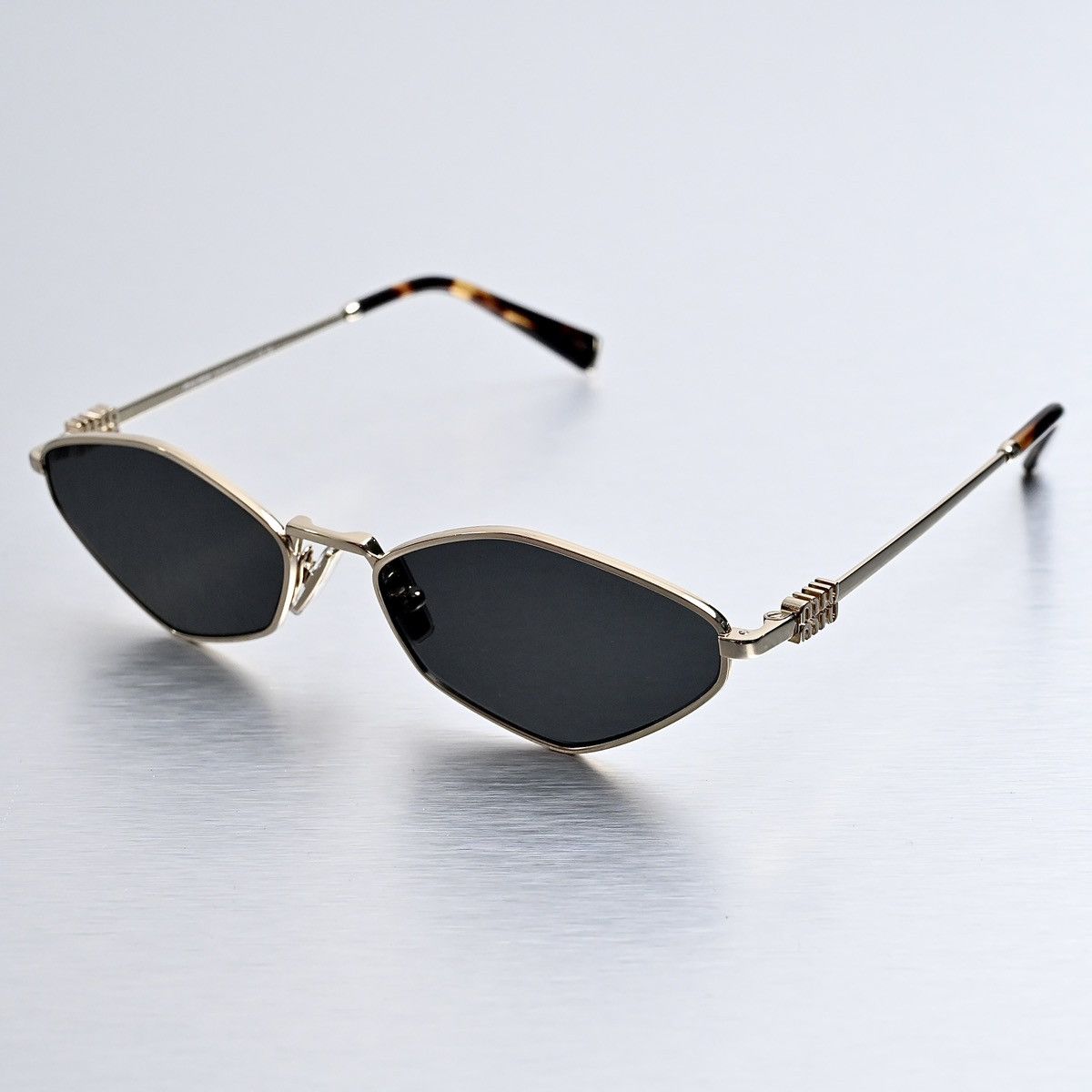 Miu Miu MIU MIU 0MU 56ZS SUNGLASSES Size ONE SIZE - 2 Thumbnail