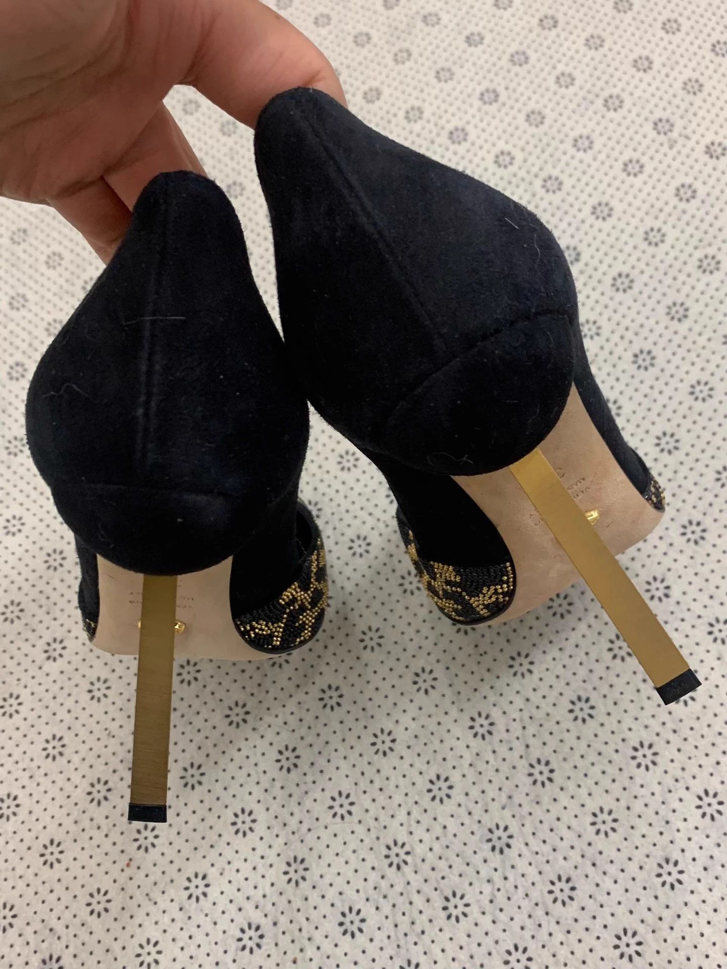 Sergio Rossi Sergio Rossi Black & Gold Crystal Heels 35.5 Size US 4.5 / IT 34.5 - 4 Thumbnail