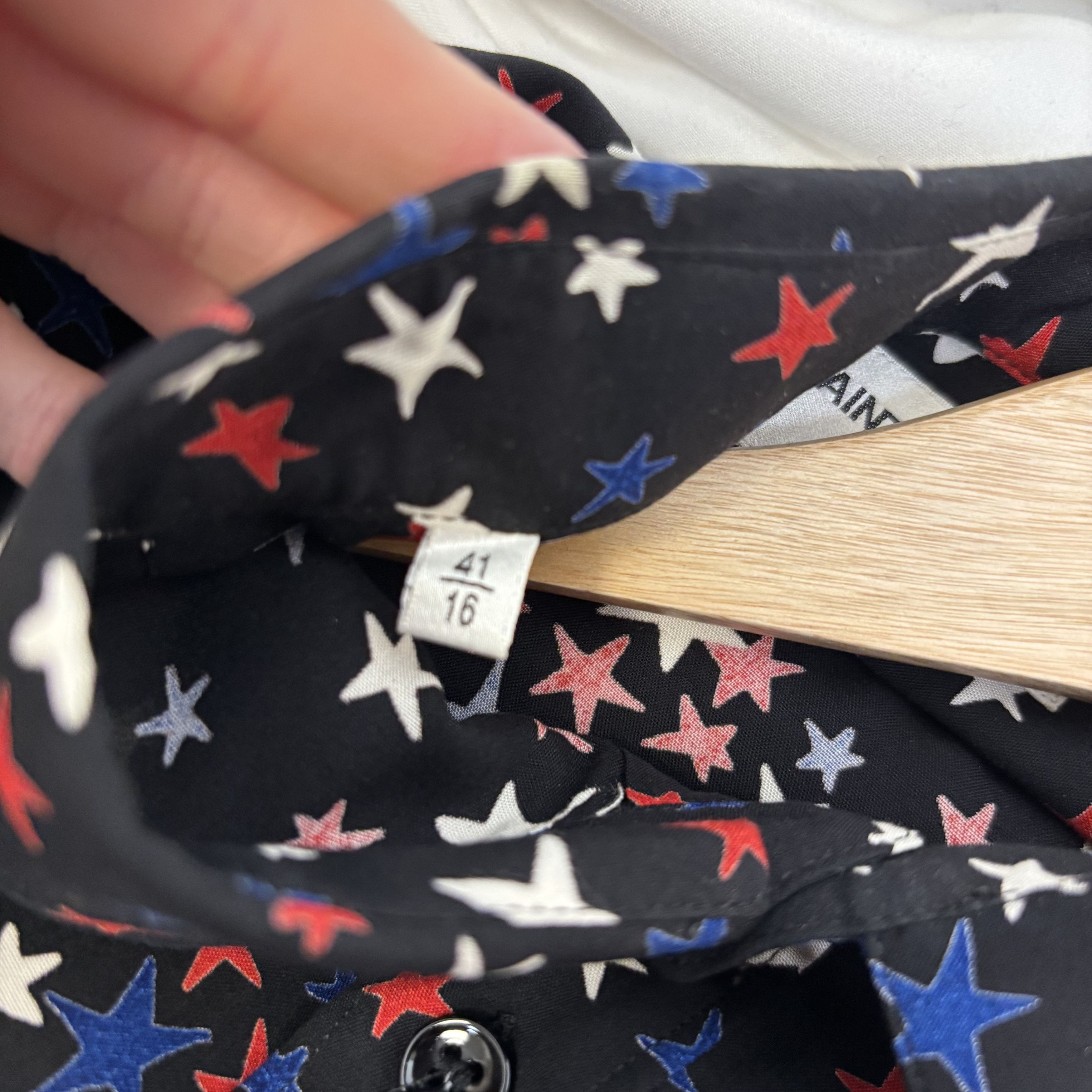 Saint Laurent Paris Saint Laurent Black Star Shirt Size US L / EU 52-54 / 3 - 3 Thumbnail